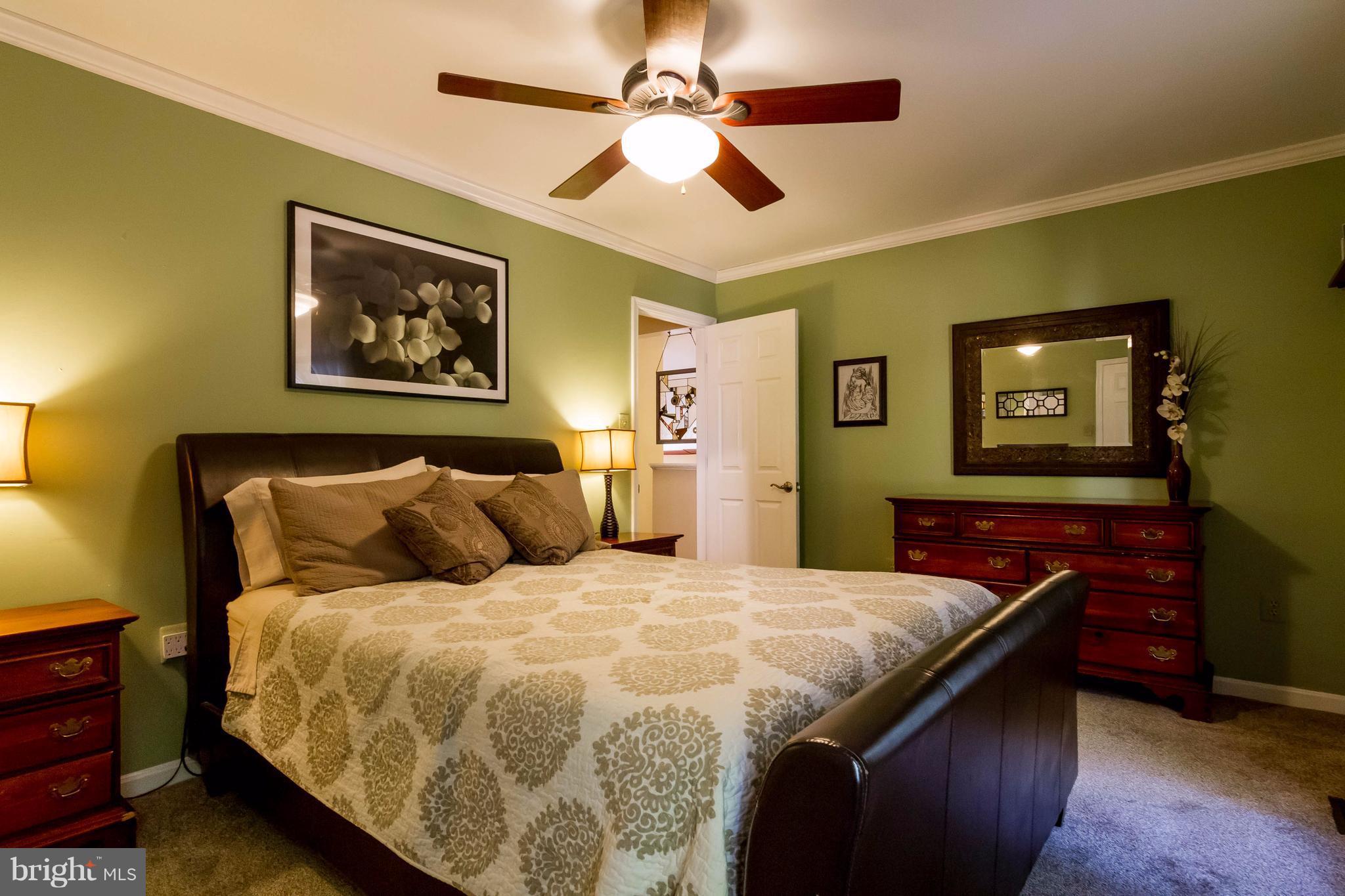 MEADOWOOD PARK - Residential