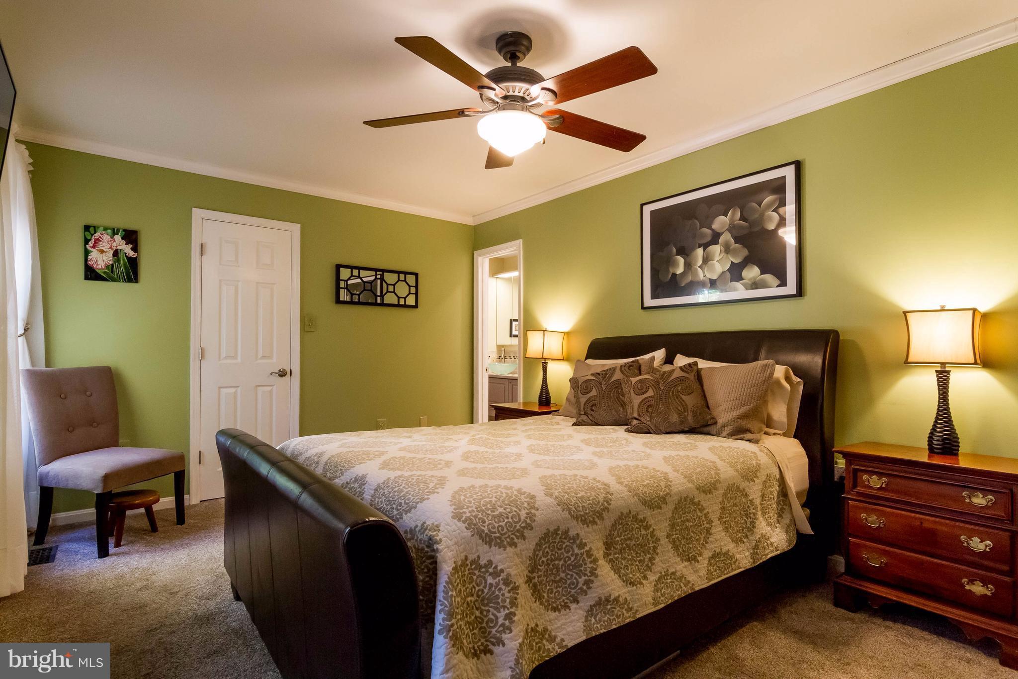 MEADOWOOD PARK - Residential