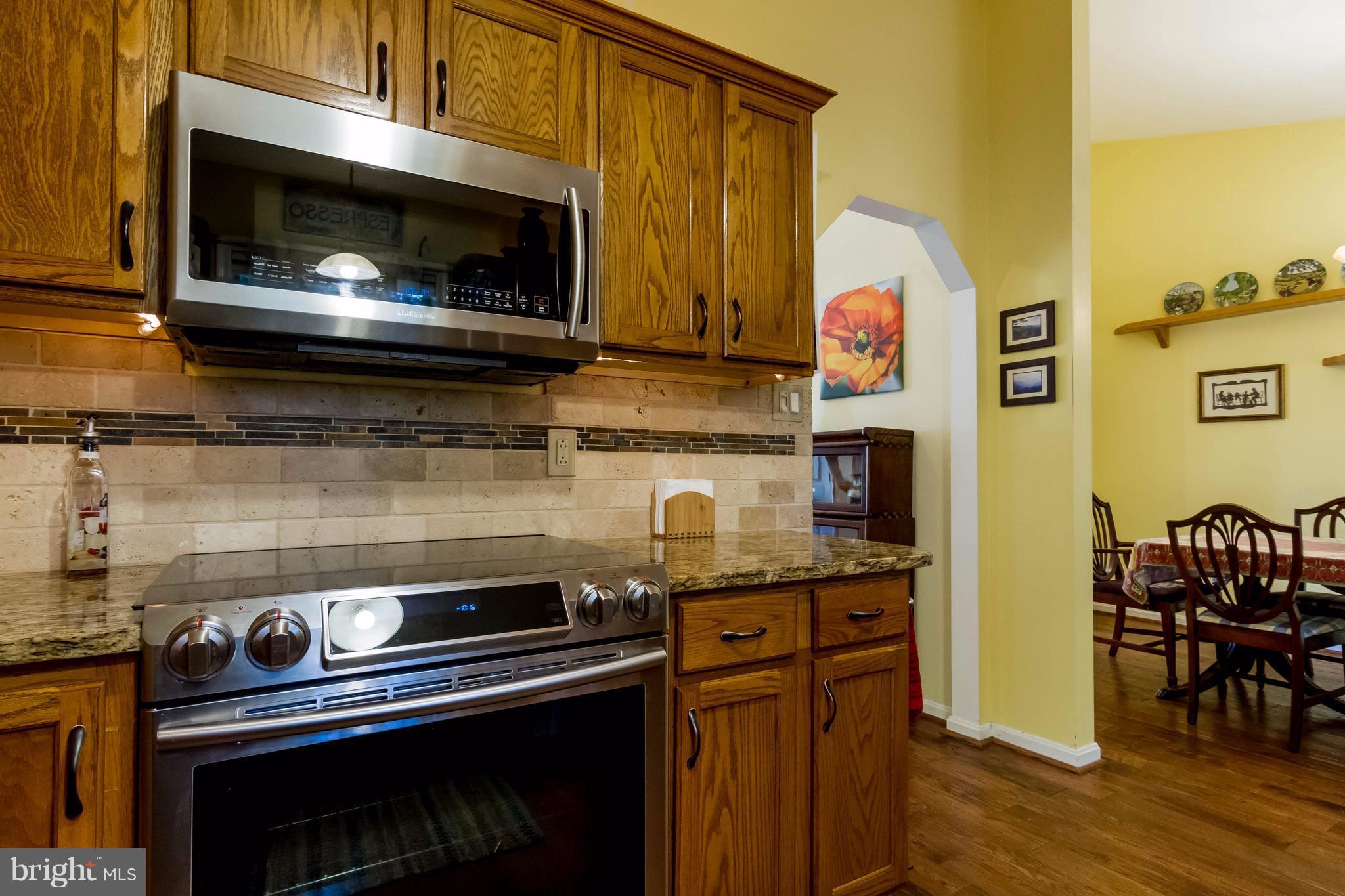 MEADOWOOD PARK - Residential