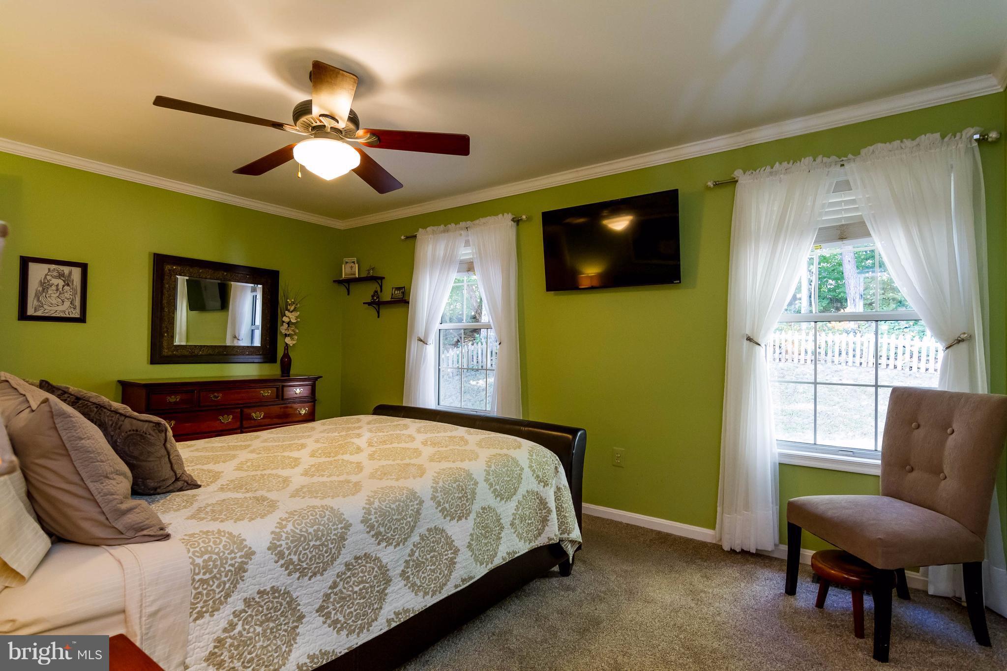 MEADOWOOD PARK - Residential