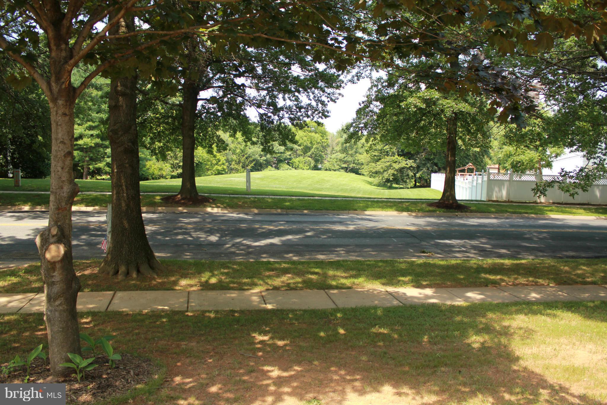 FLOWER HILL - Residential Lease