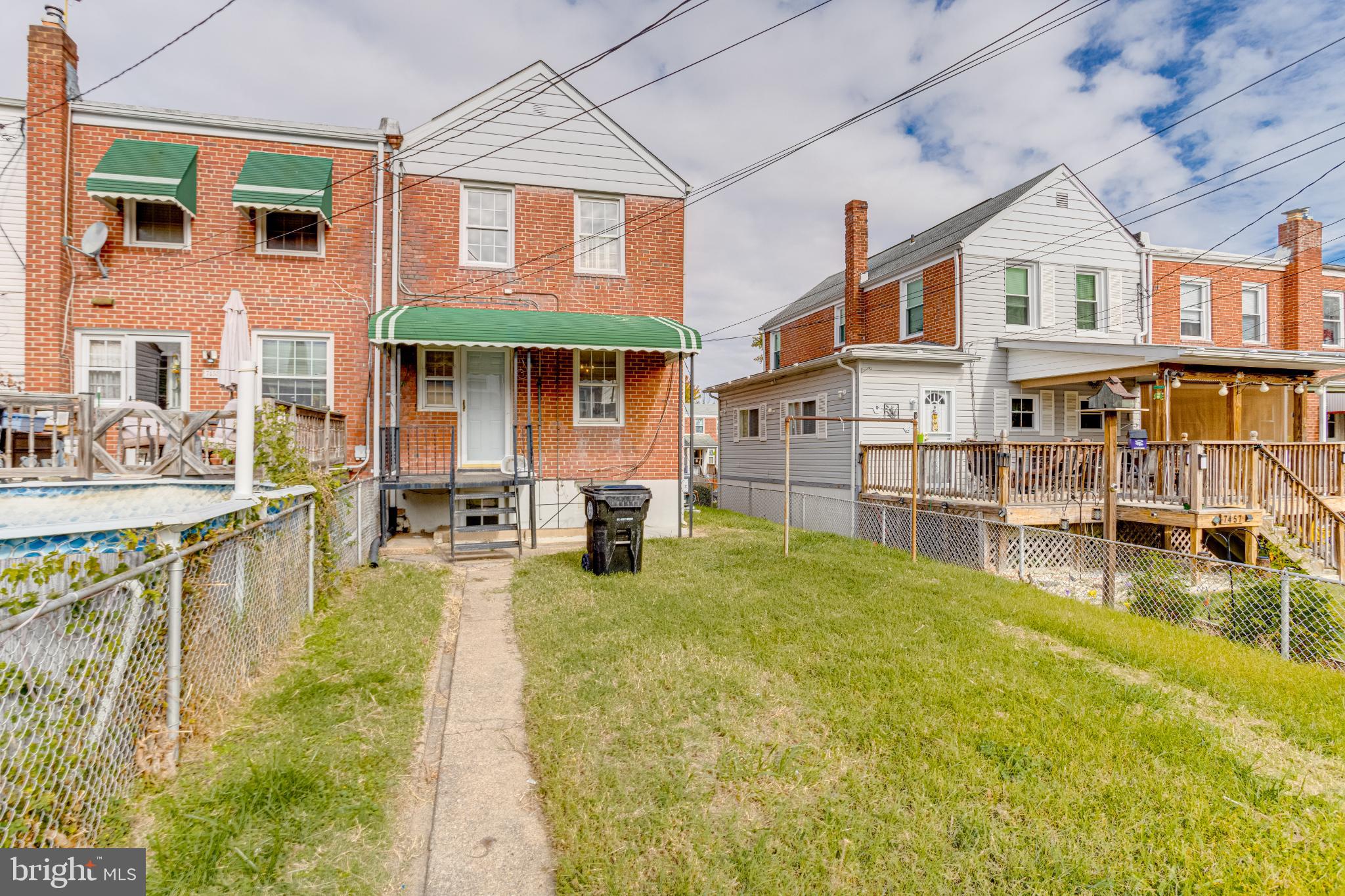 BEVERLY HILLS - Residential