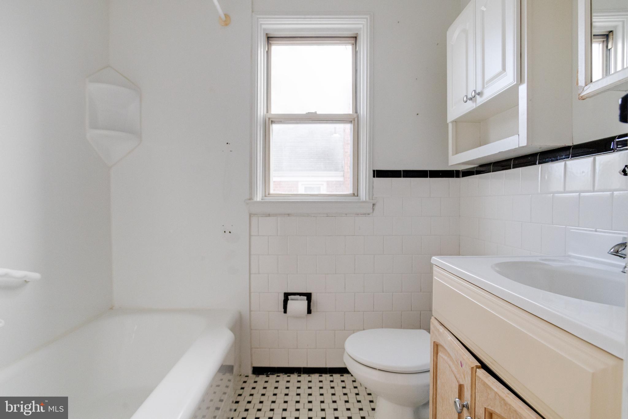 BEVERLY HILLS - Residential