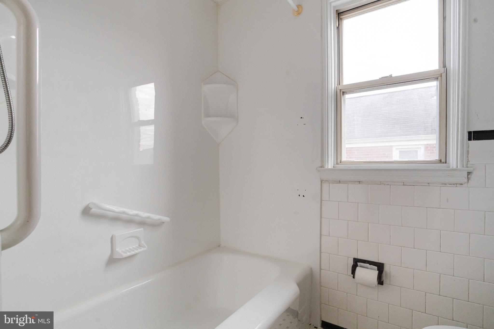 BEVERLY HILLS - Residential