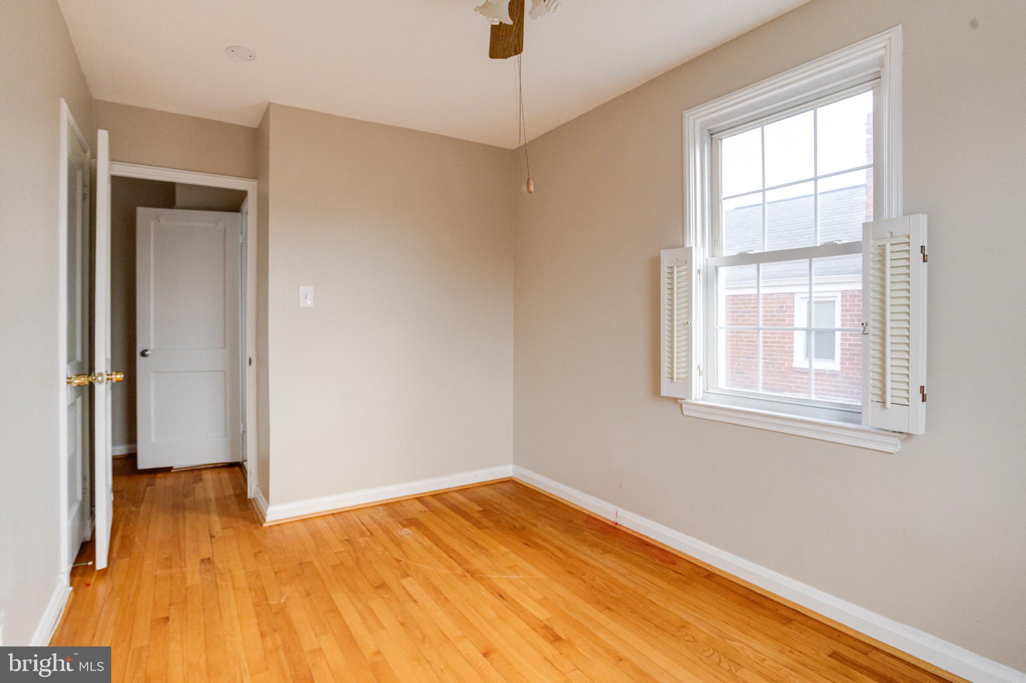 BEVERLY HILLS - Residential