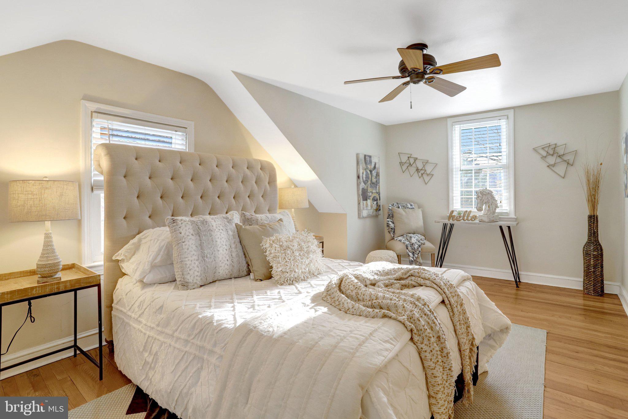 COUNTRY CLUB - Residential