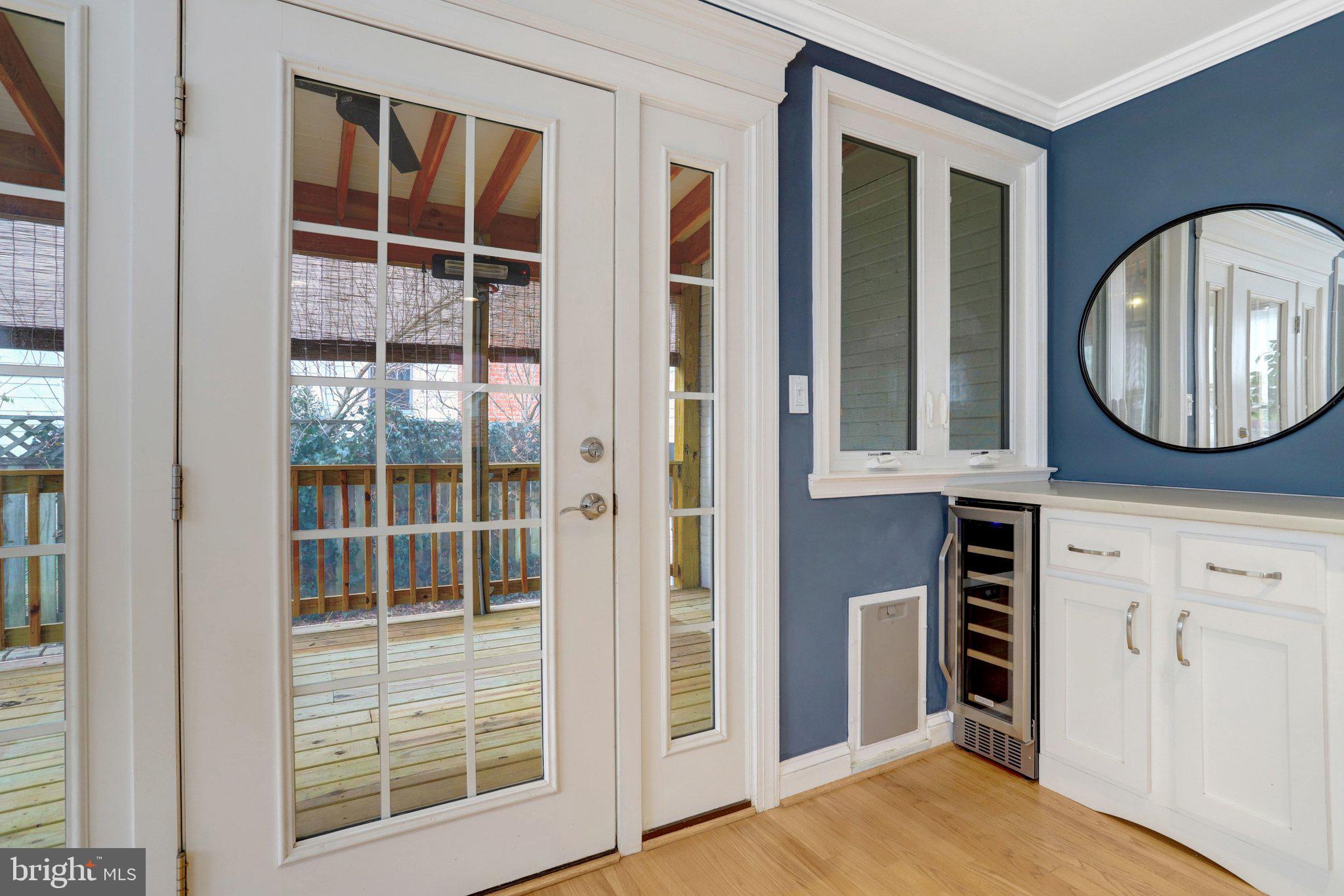 COUNTRY CLUB - Residential