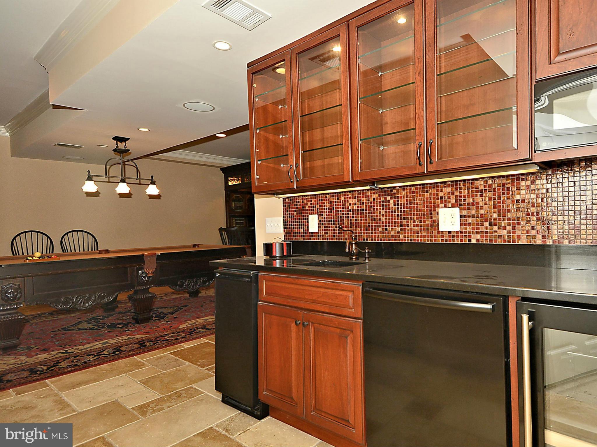 MOUNT IDA - Residential Lease