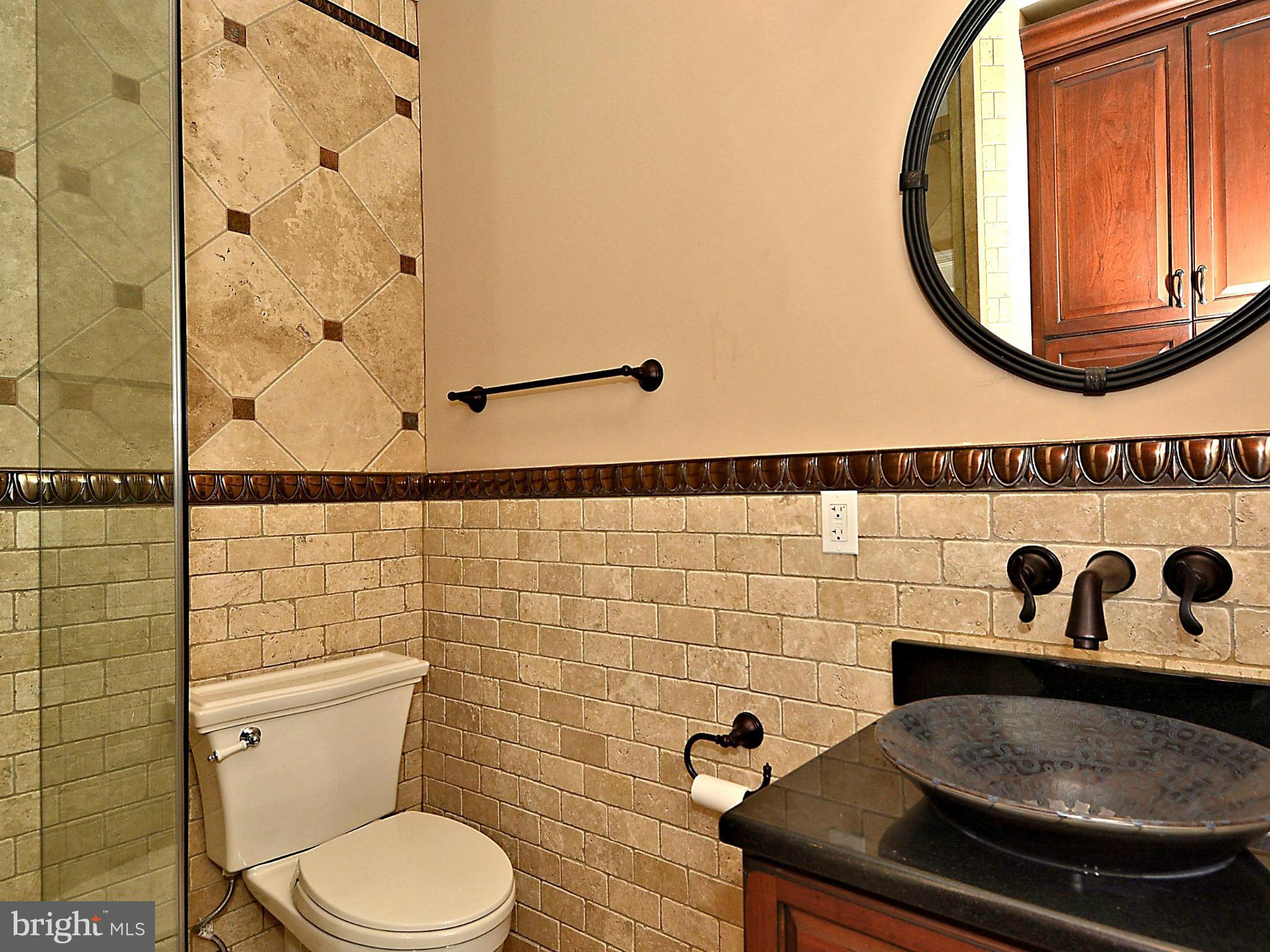 MOUNT IDA - Residential Lease