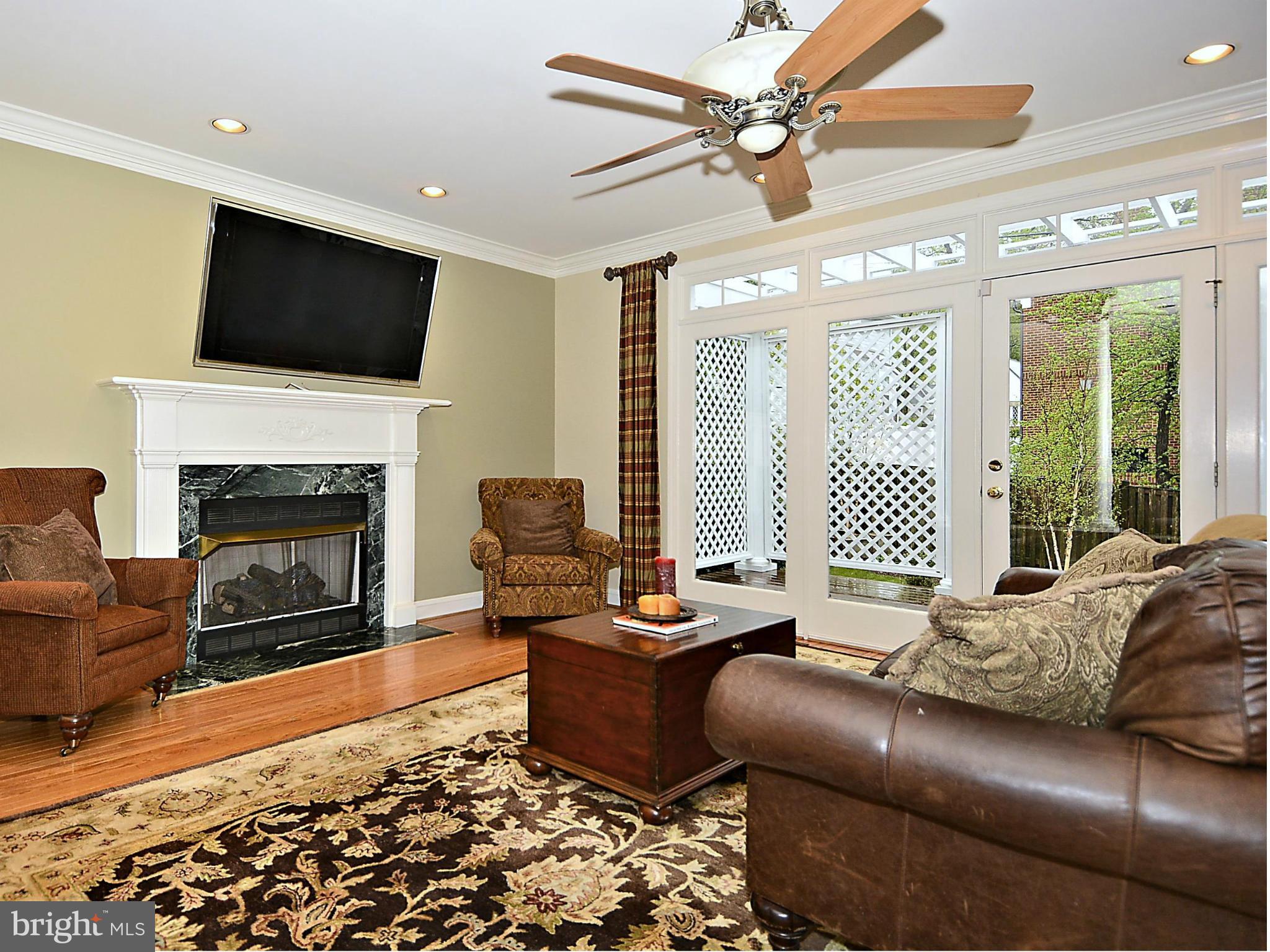 MOUNT IDA - Residential Lease