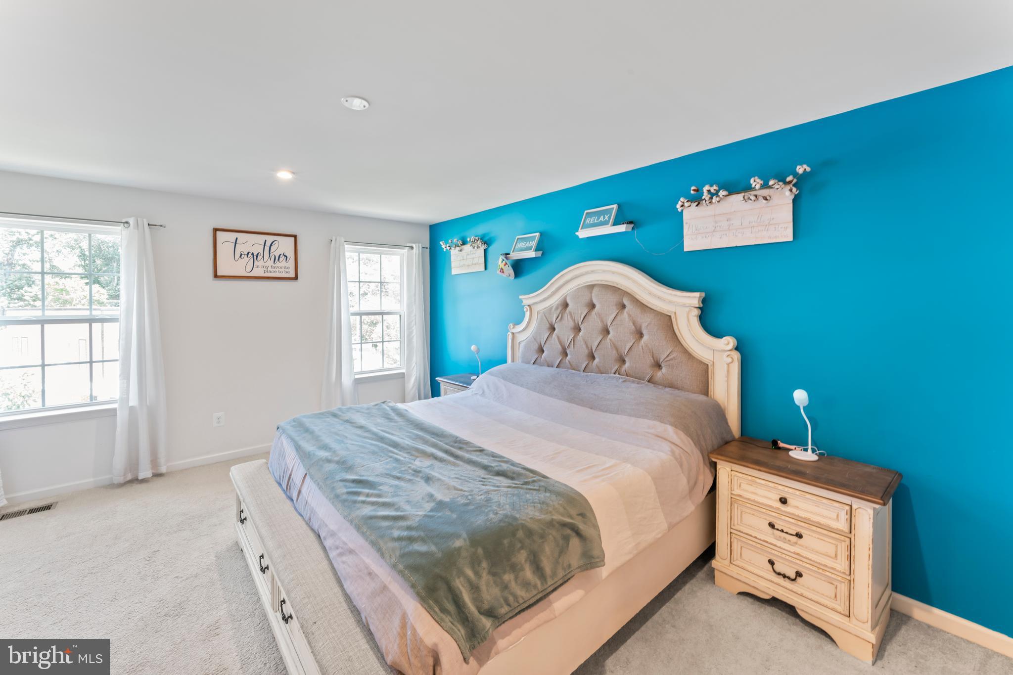 FEATHERSTONE STATION - Residential Lease