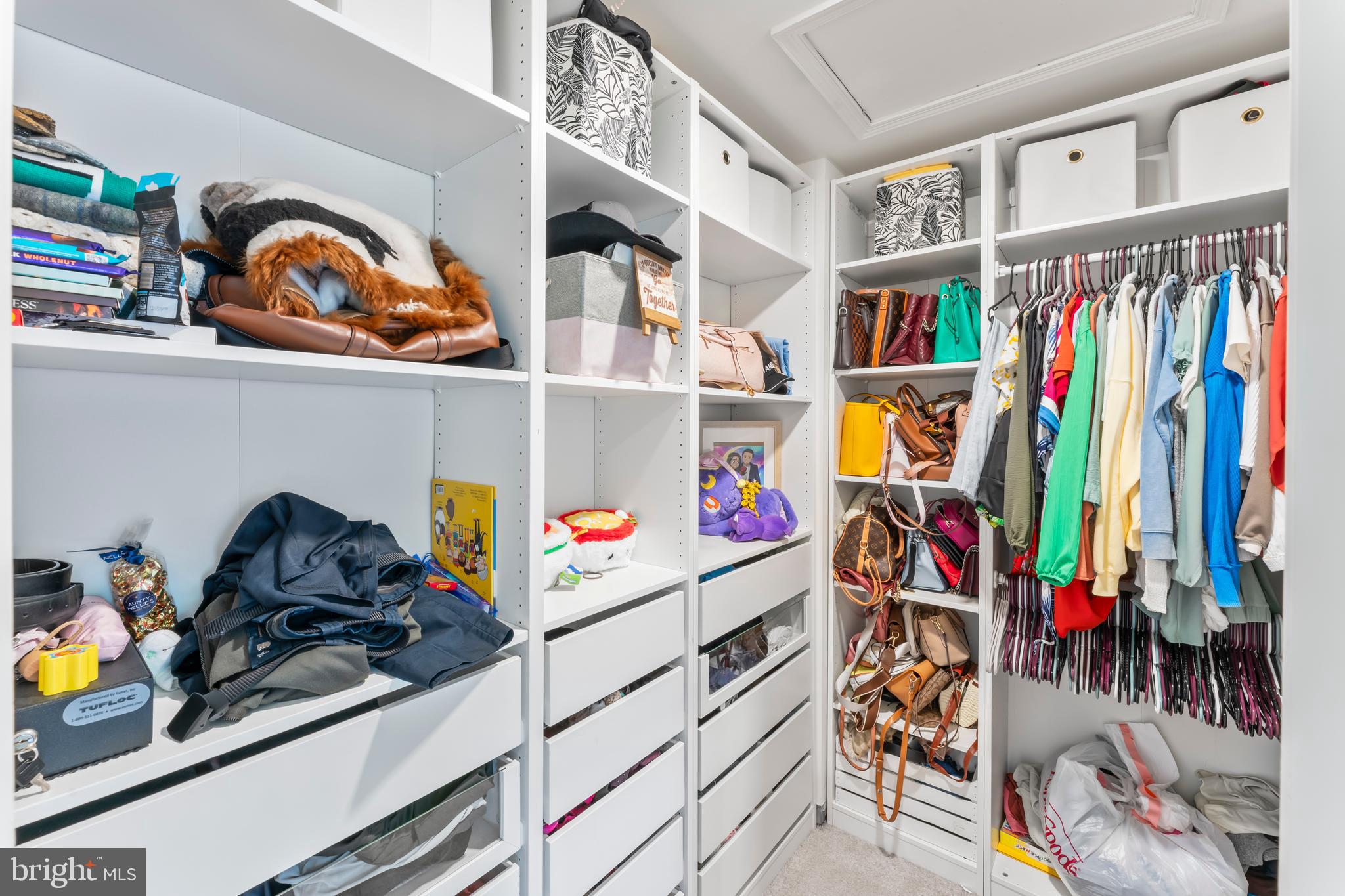 FEATHERSTONE STATION - Residential Lease