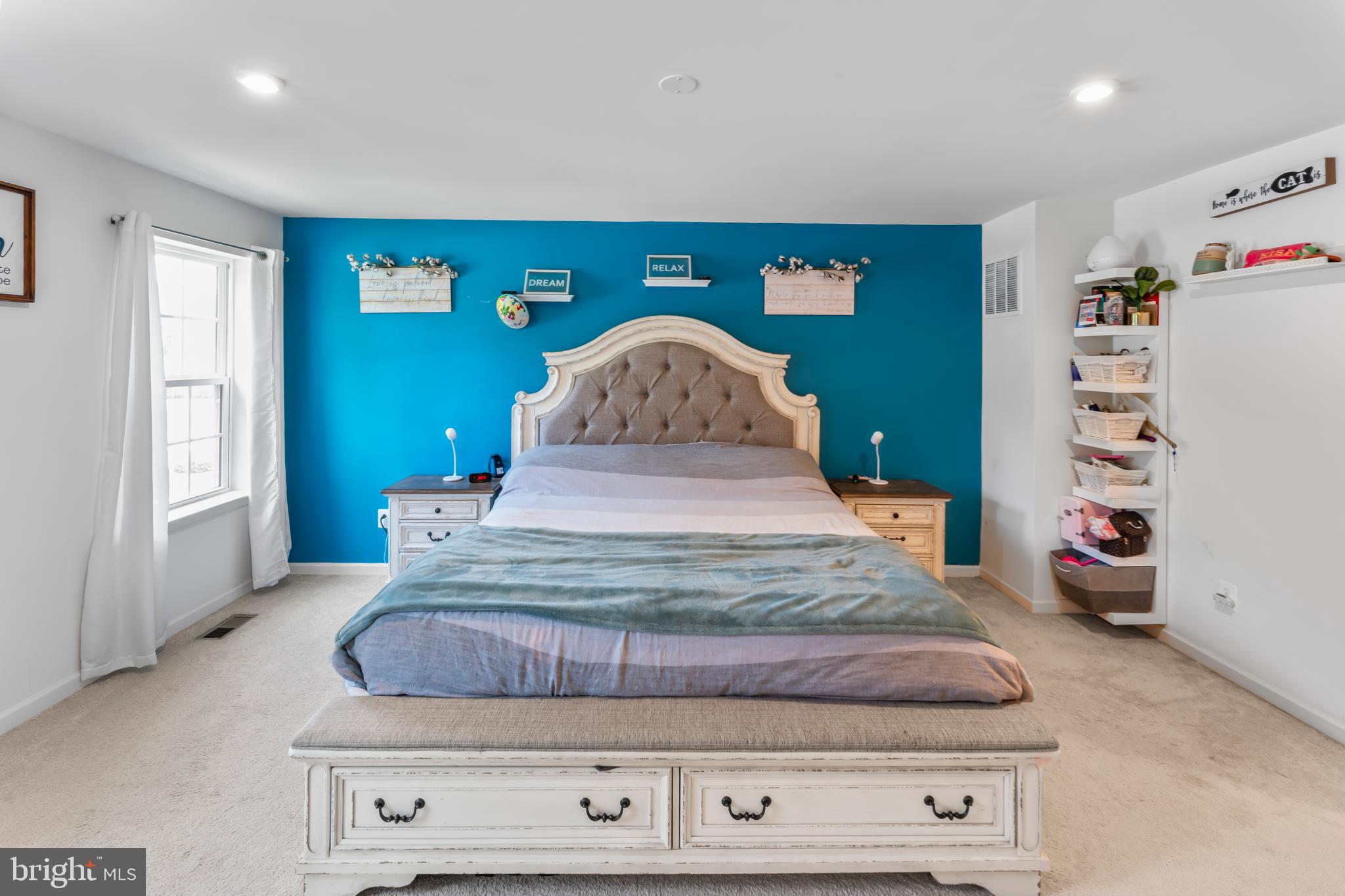 FEATHERSTONE STATION - Residential Lease