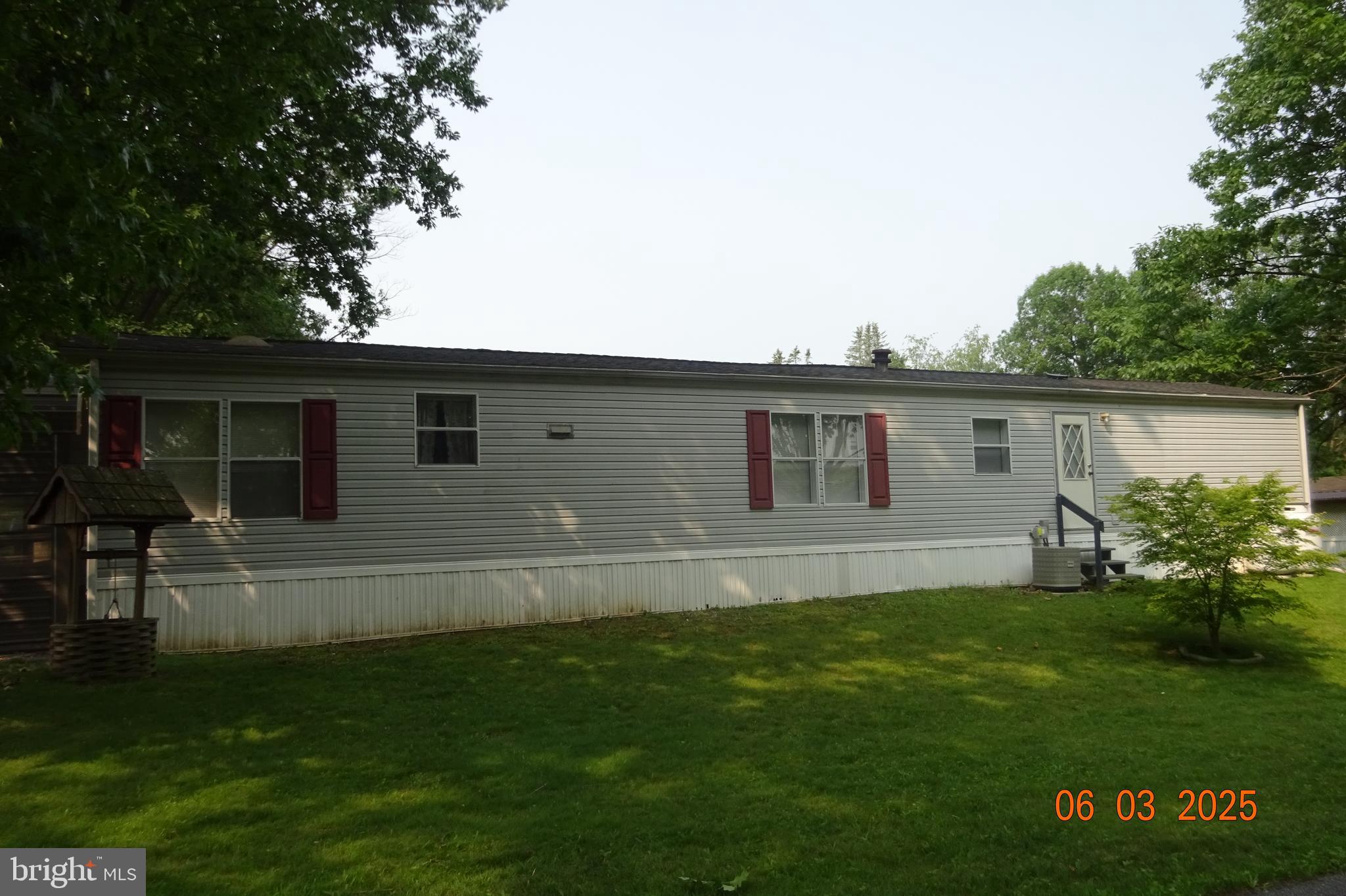 86 N HOLLAR DRIVE