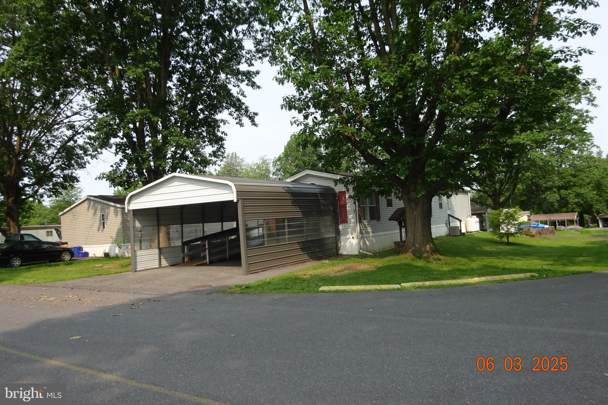 86 N HOLLAR DRIVE