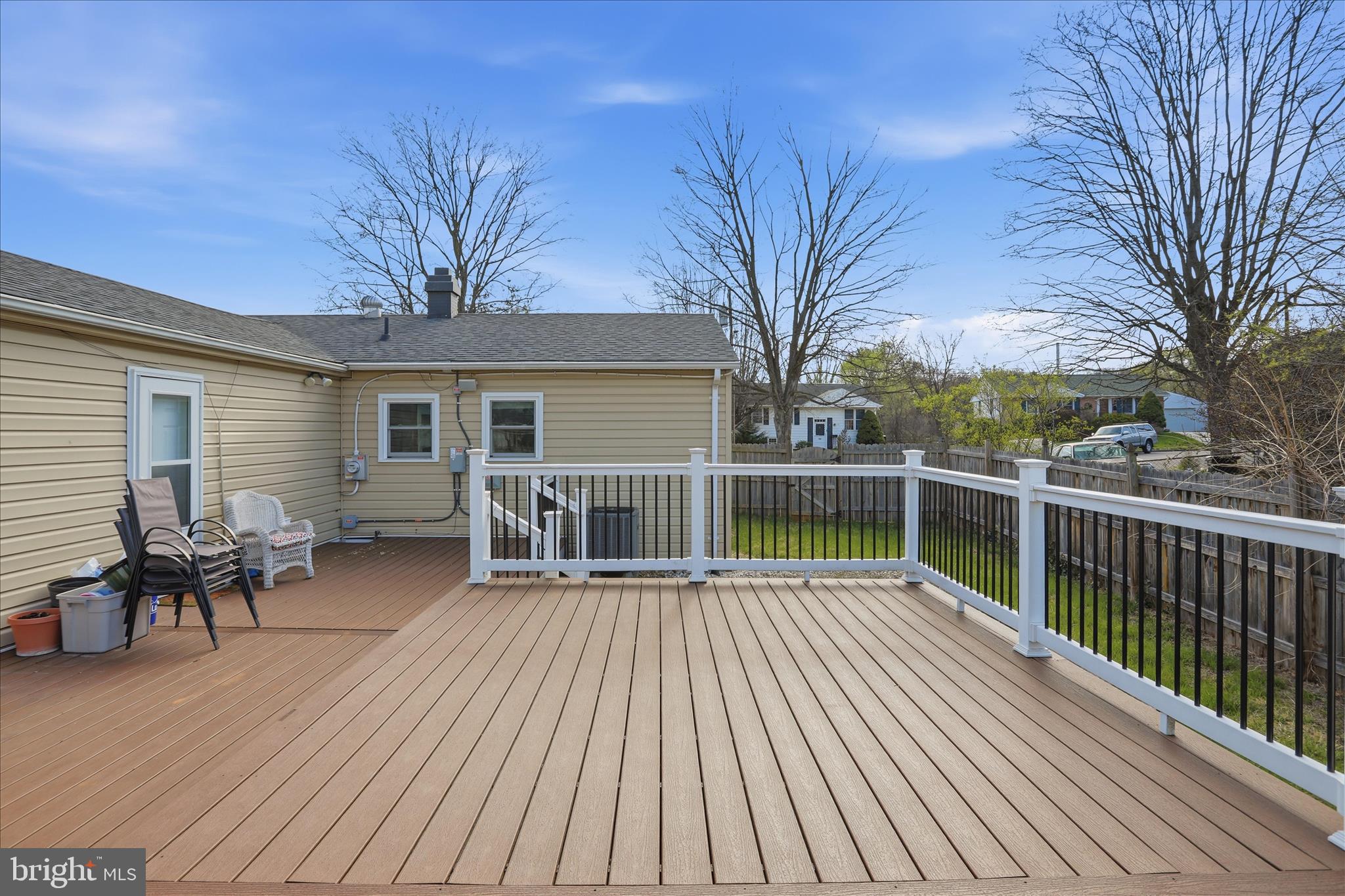 FOREST HILLS - Residential