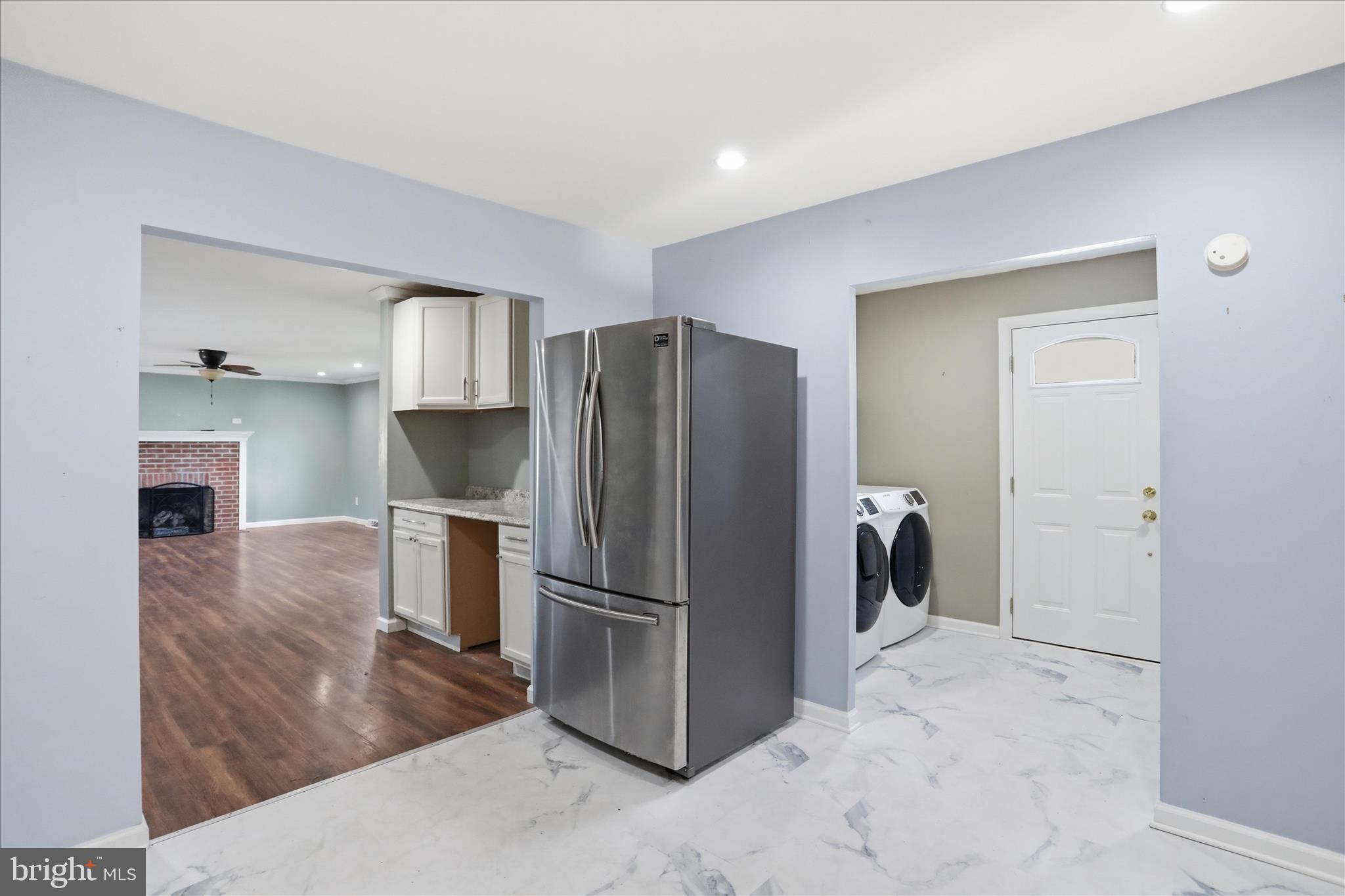 FOREST HILLS - Residential