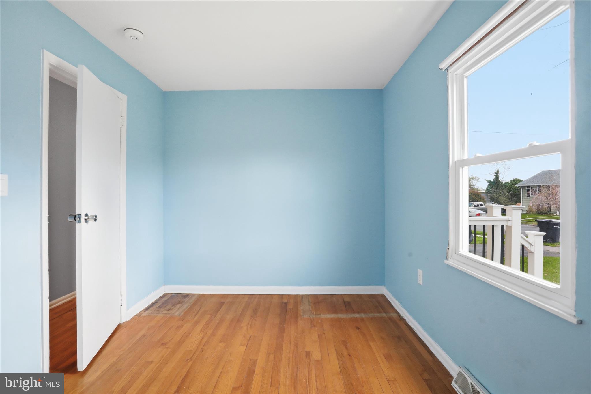 FOREST HILLS - Residential