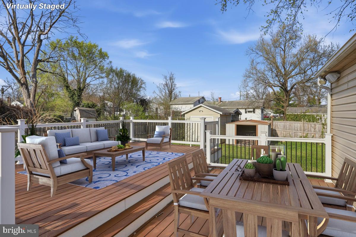 FOREST HILLS - Residential