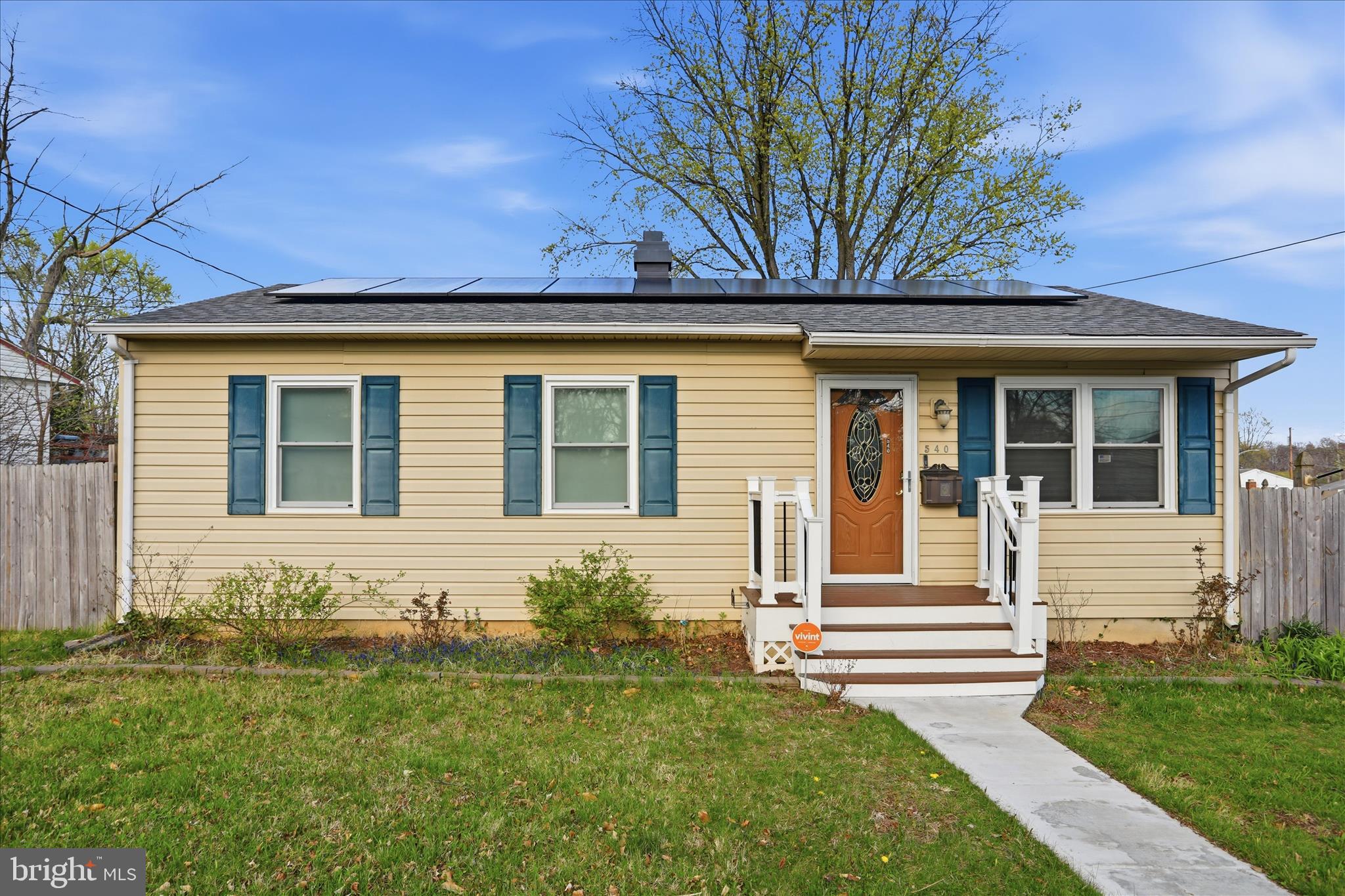 FOREST HILLS - Residential