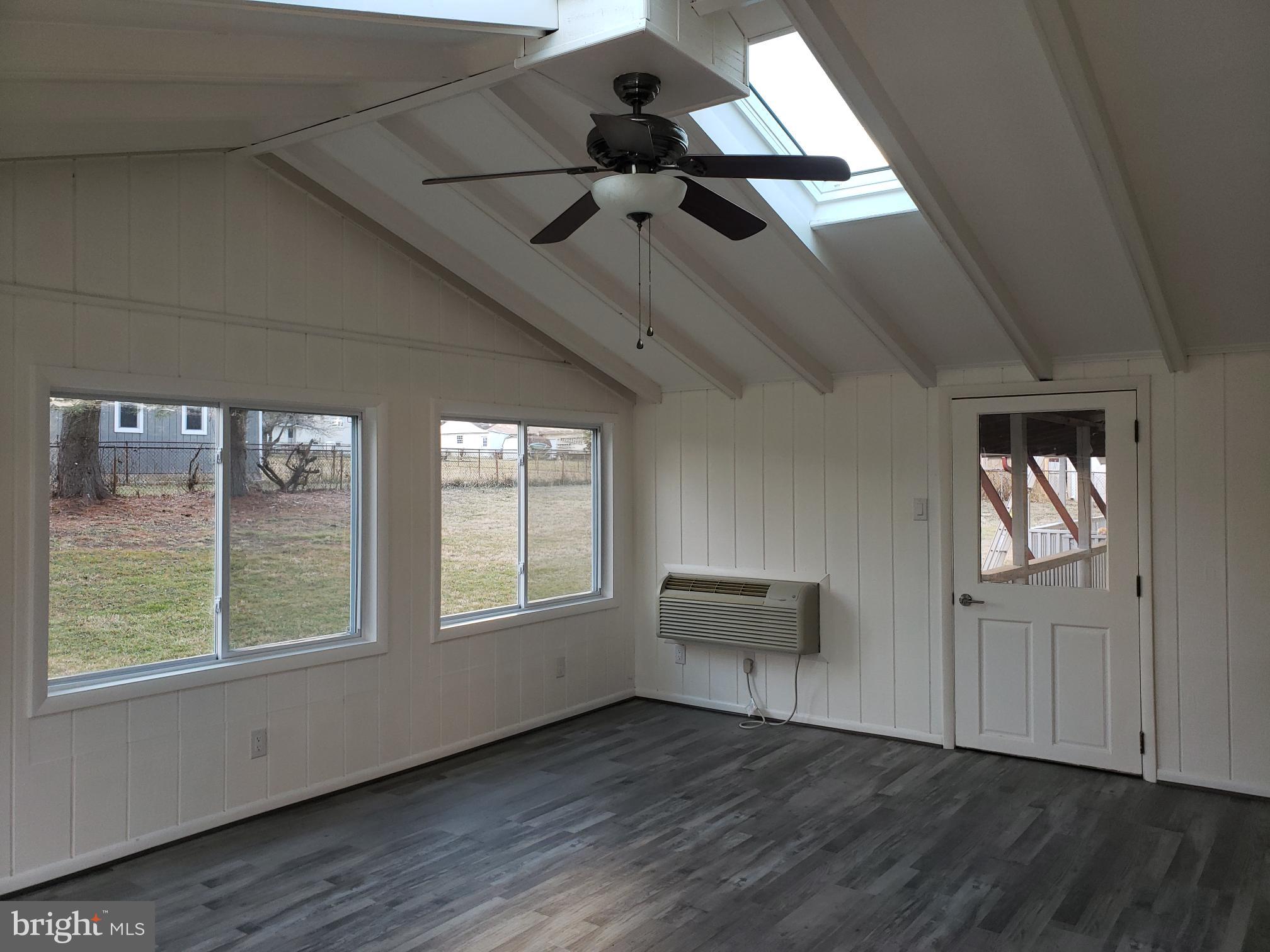 COLESVILLE OUTSIDE - Residential