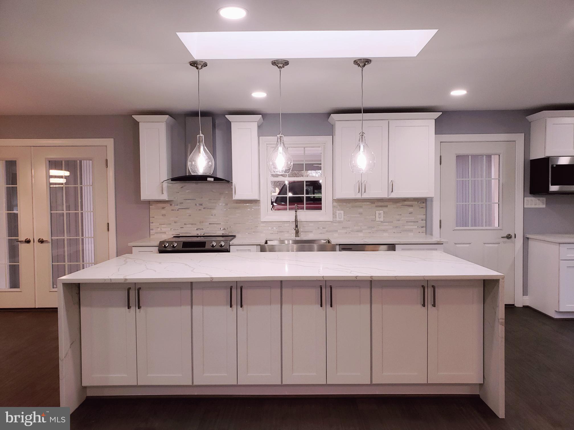 COLESVILLE OUTSIDE - Residential