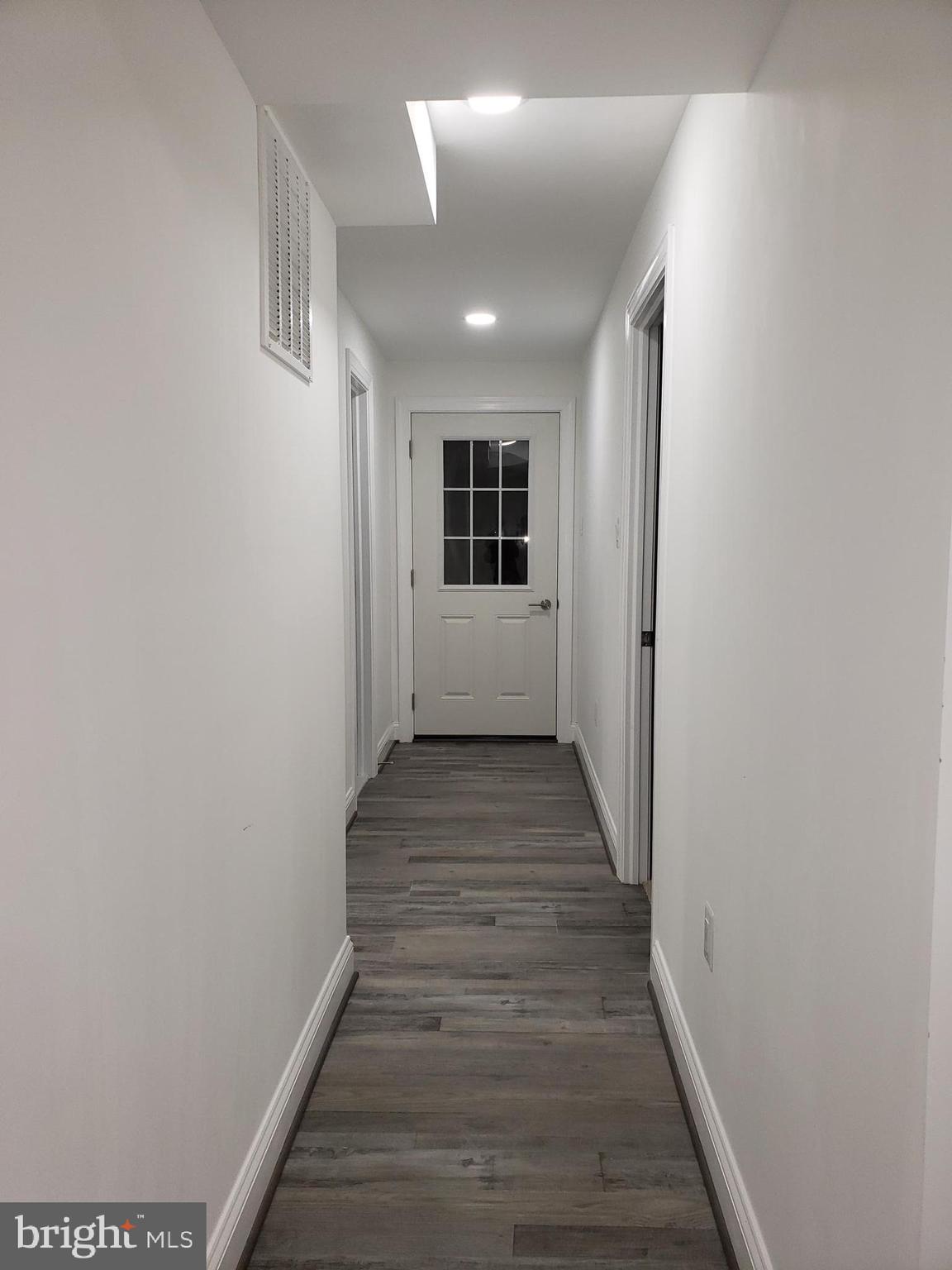 COLESVILLE OUTSIDE - Residential