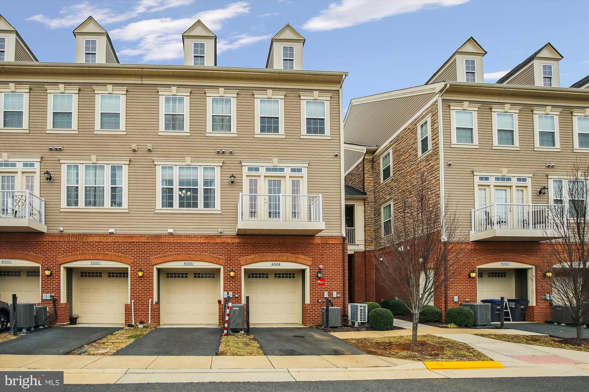 PRESERVE AT GOOSE CREEK - Residential