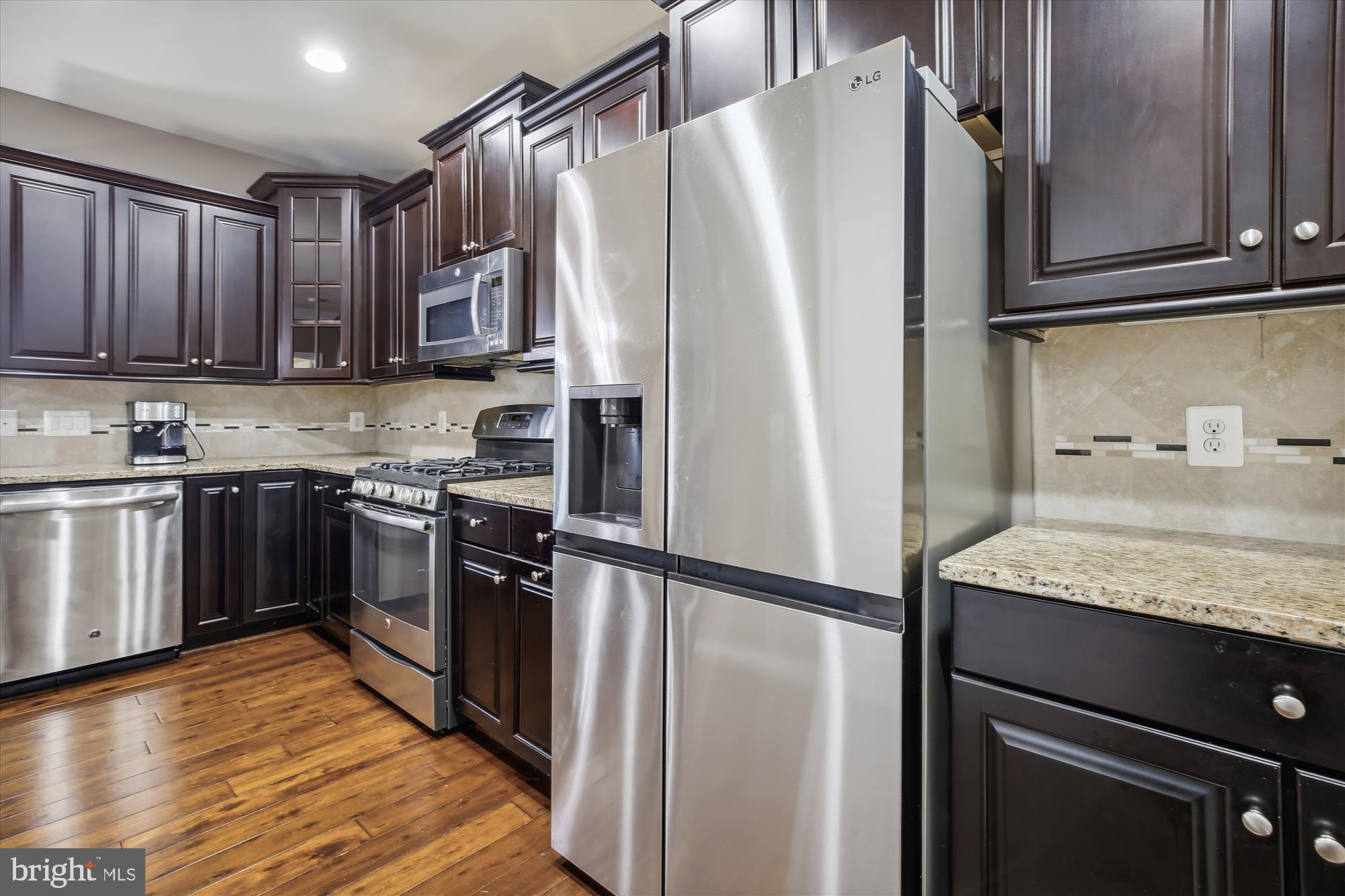 PRESERVE AT GOOSE CREEK - Residential