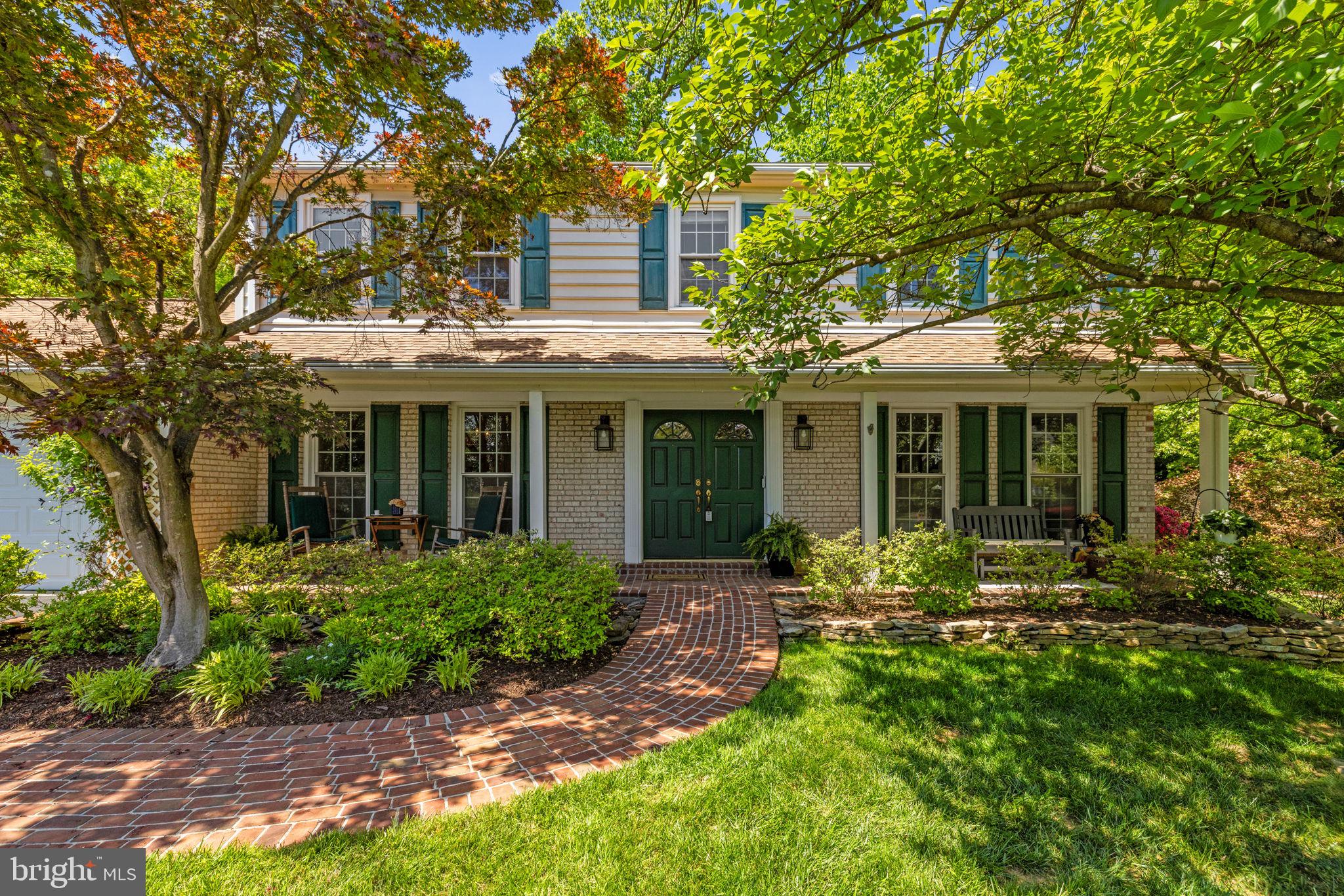 VIENNA OAKS - Residential