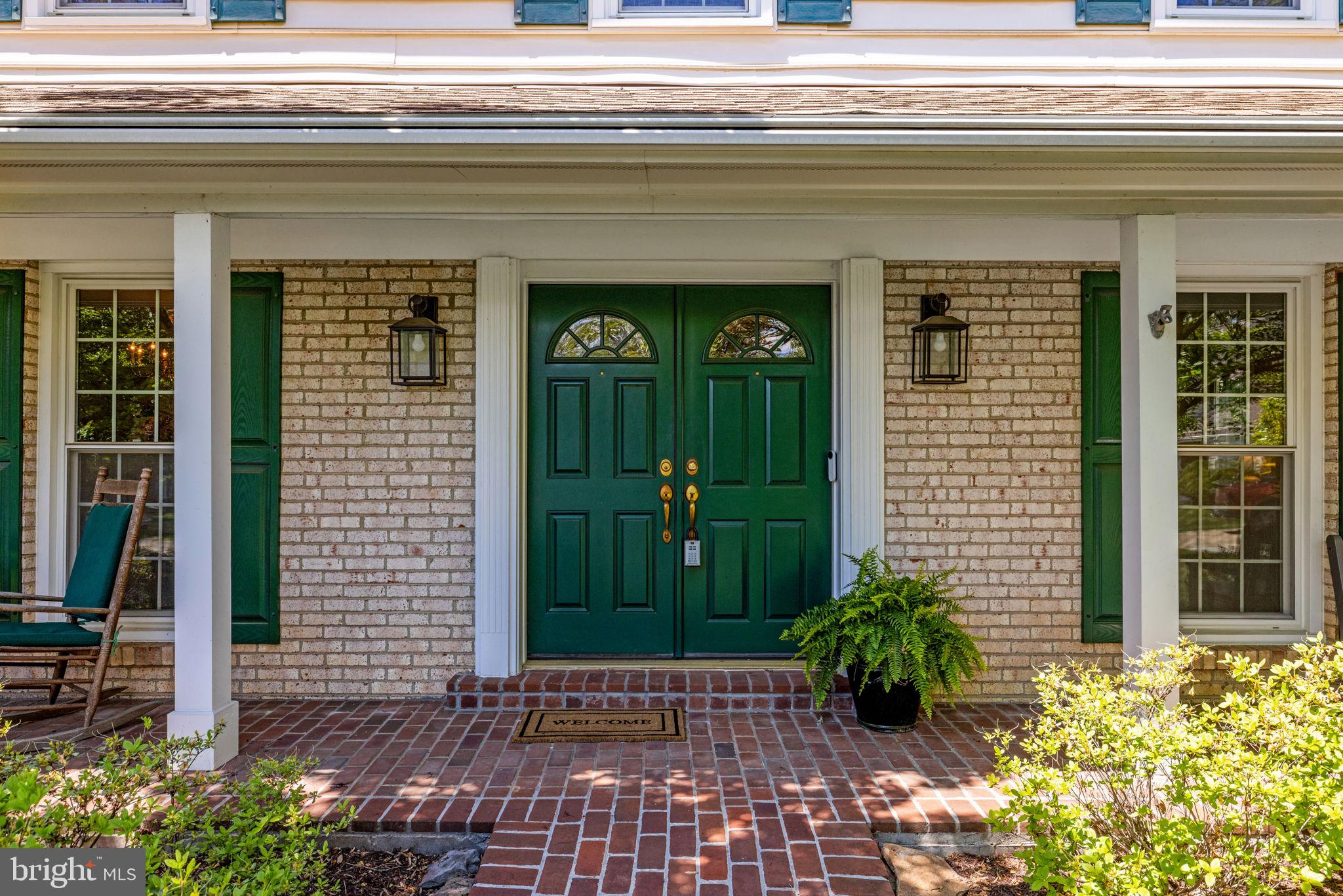 VIENNA OAKS - Residential