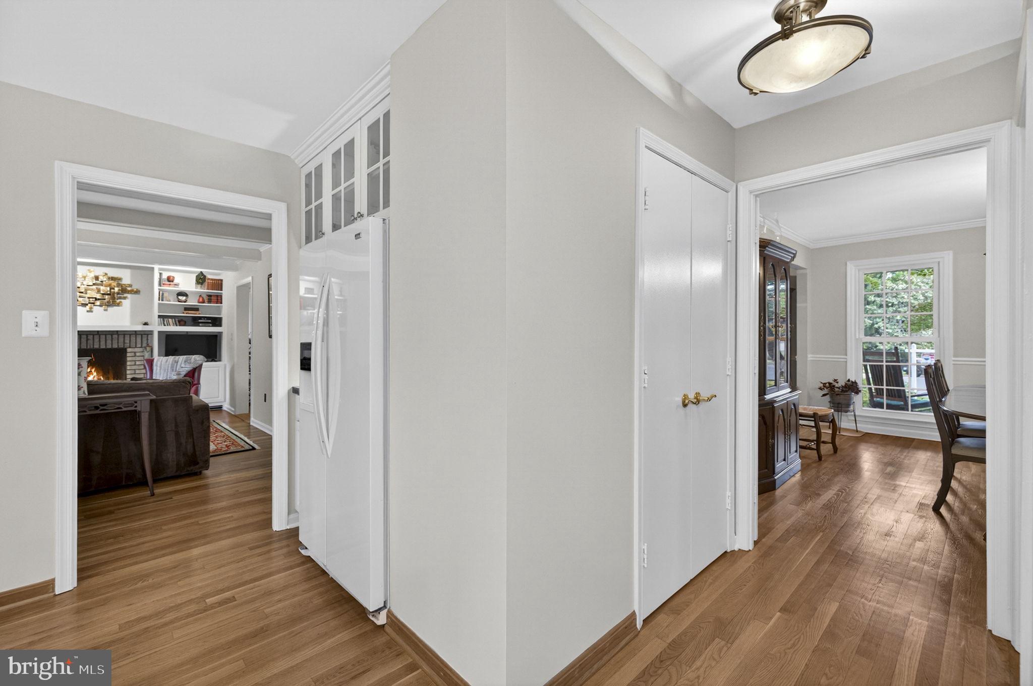 VIENNA OAKS - Residential