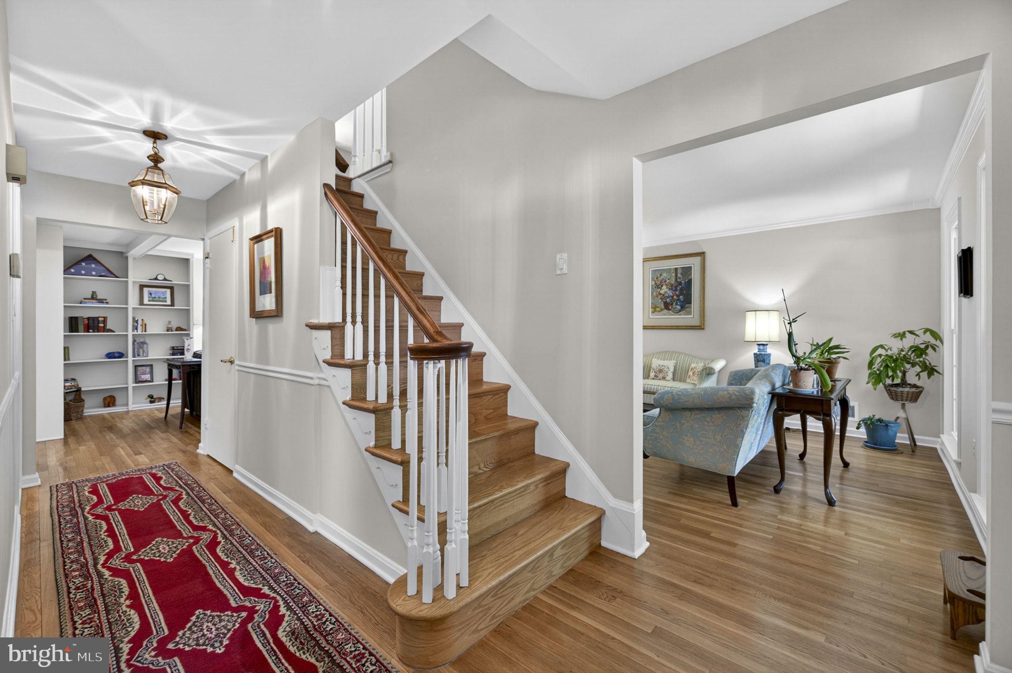 VIENNA OAKS - Residential