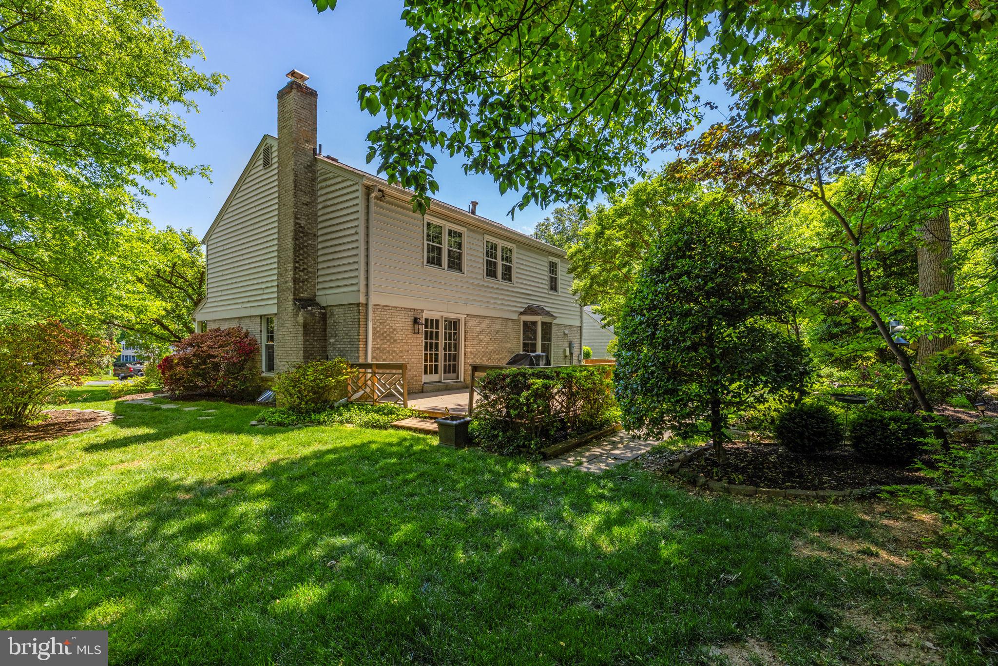 VIENNA OAKS - Residential