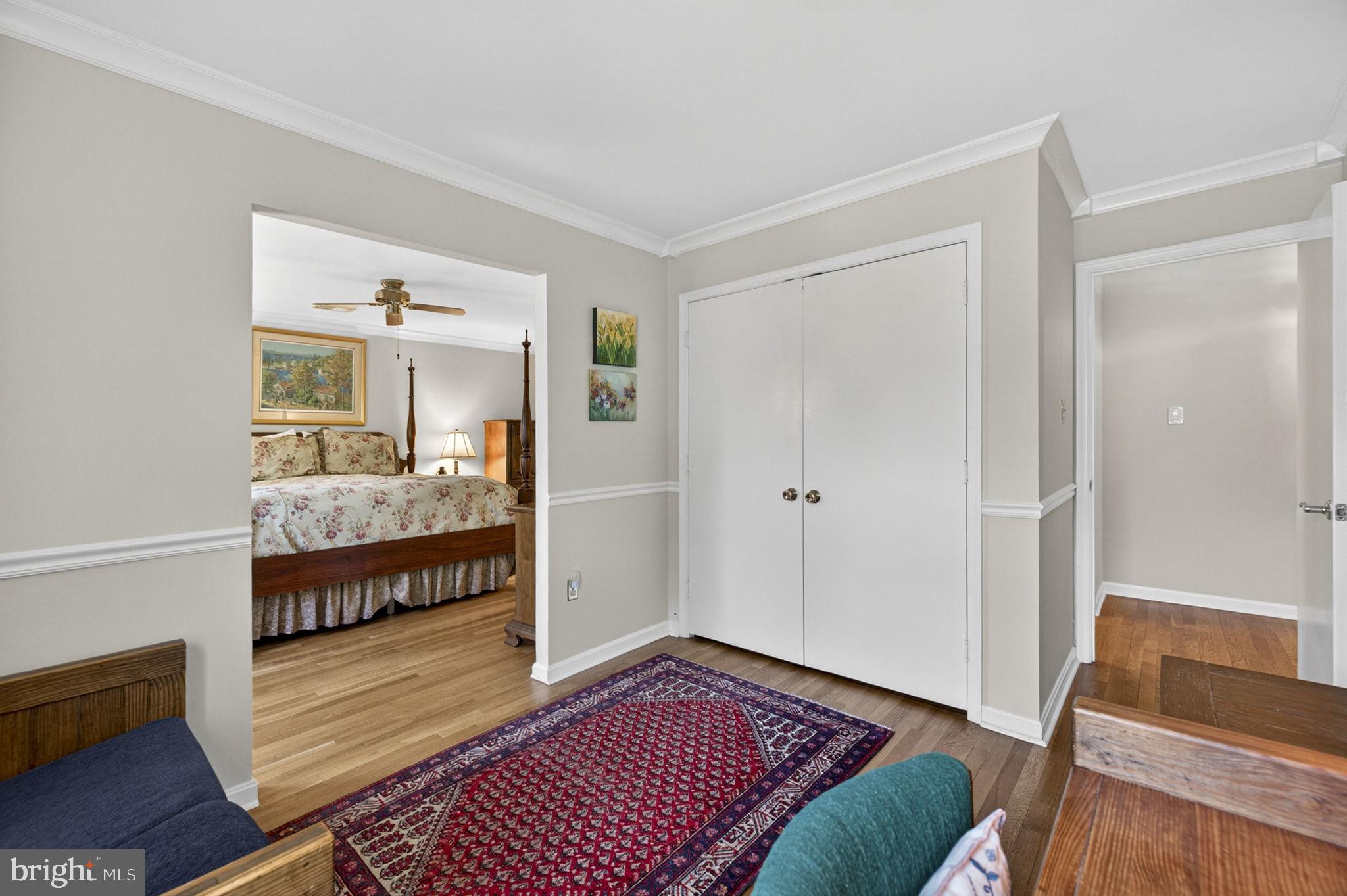 VIENNA OAKS - Residential