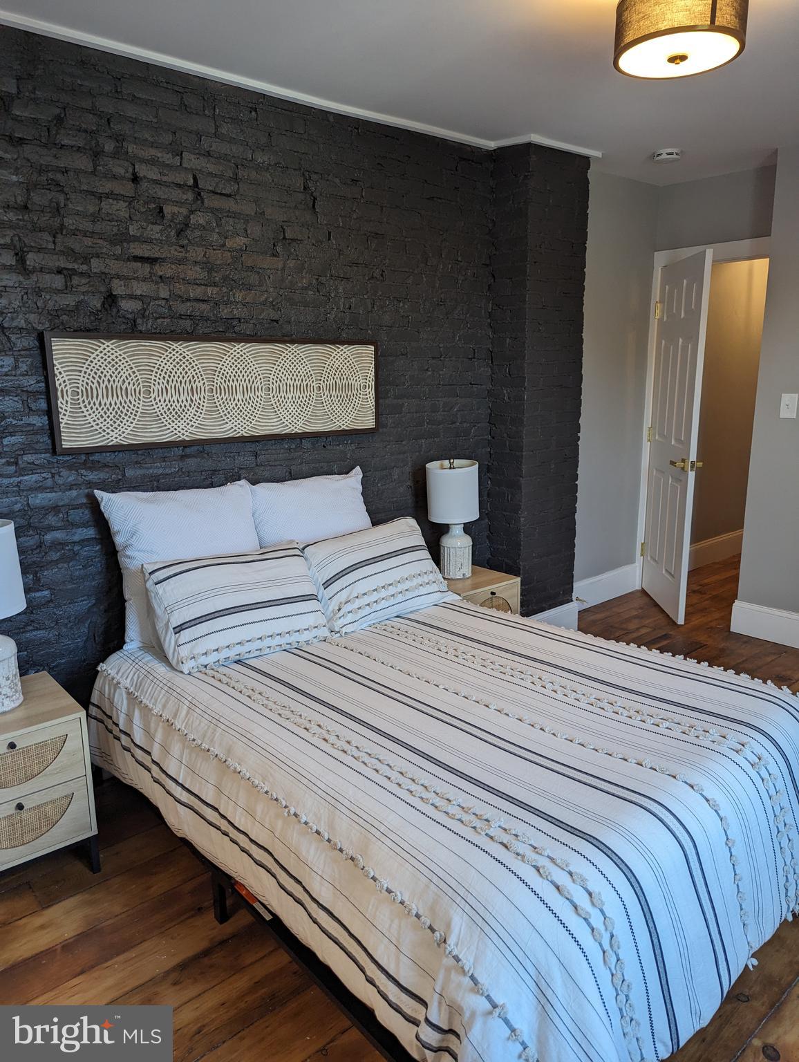 6TH WARD - Residential Lease