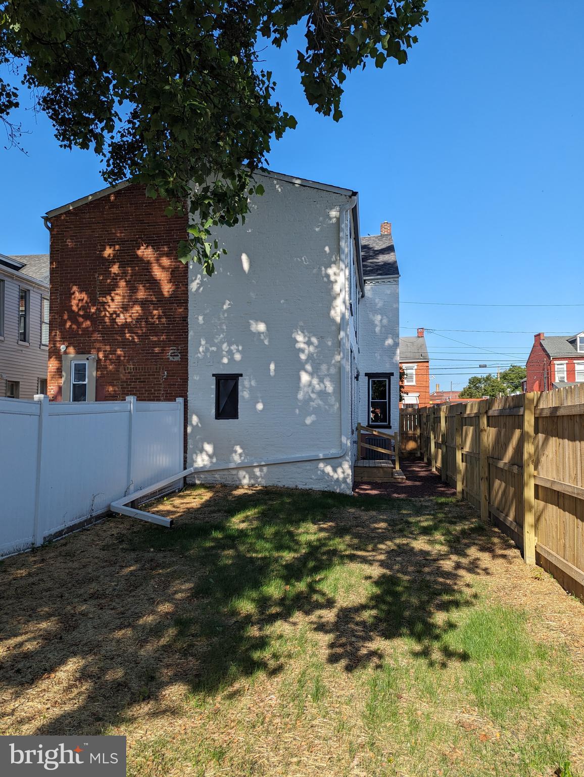 6TH WARD - Residential Lease