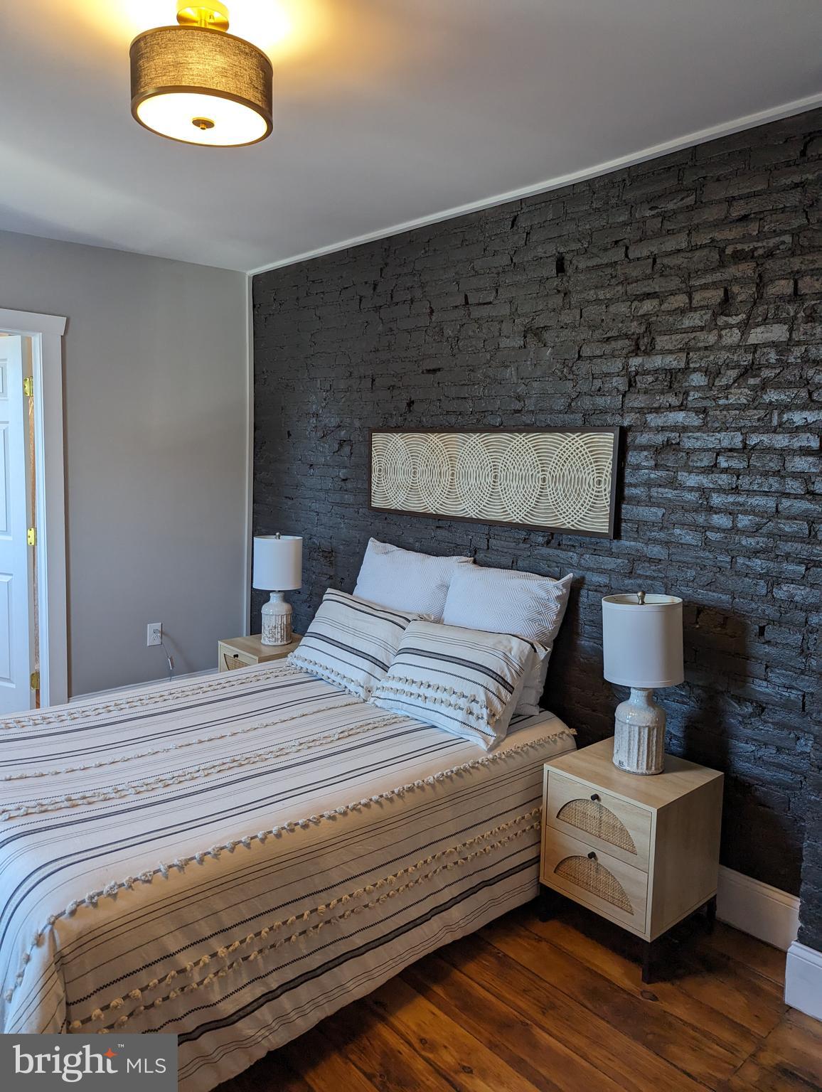 6TH WARD - Residential Lease