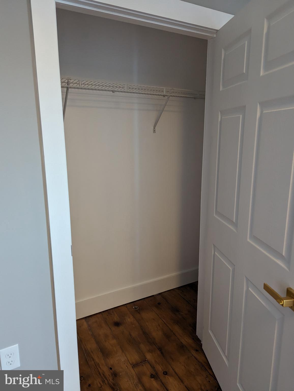 6TH WARD - Residential Lease