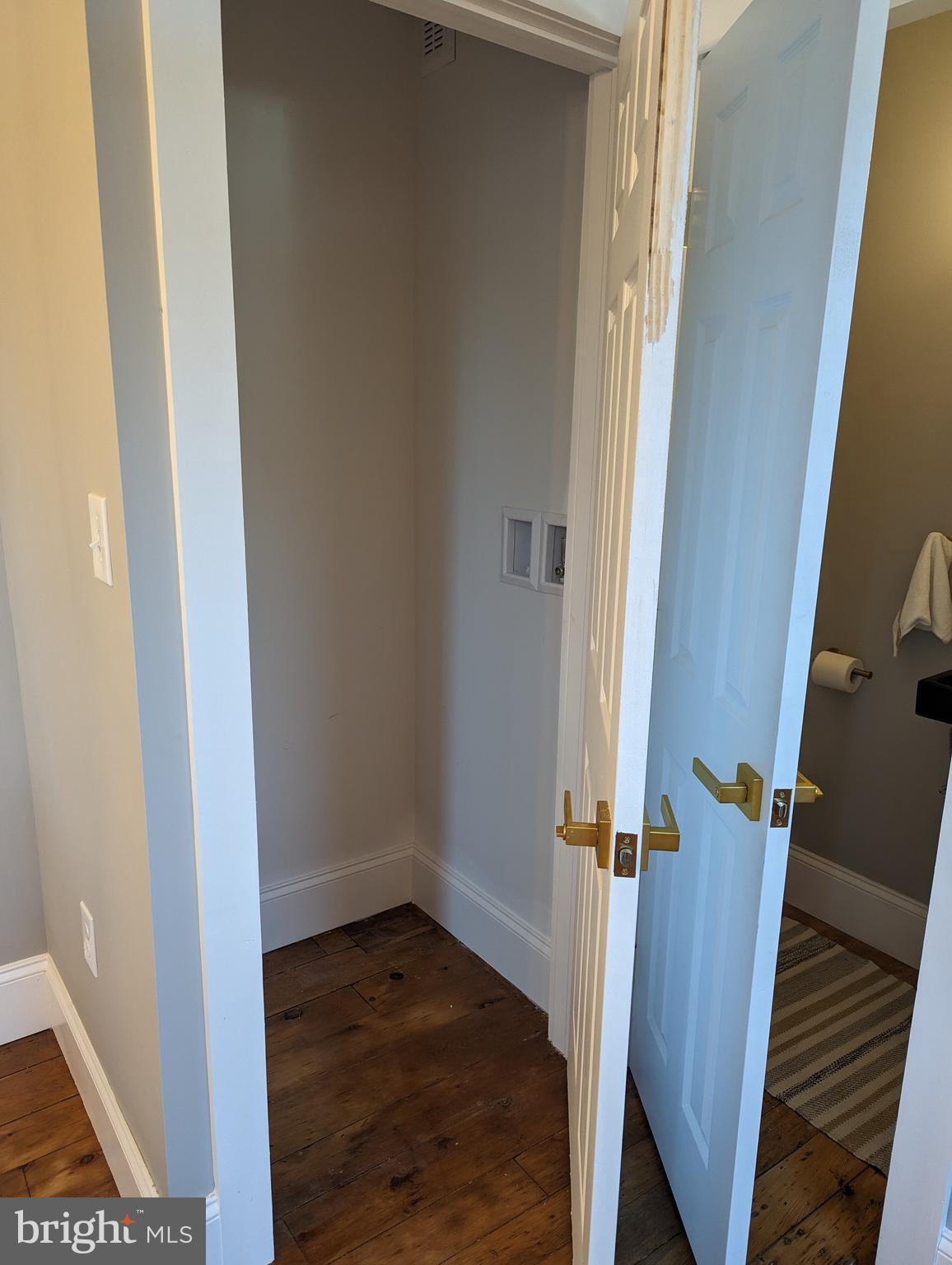 6TH WARD - Residential Lease