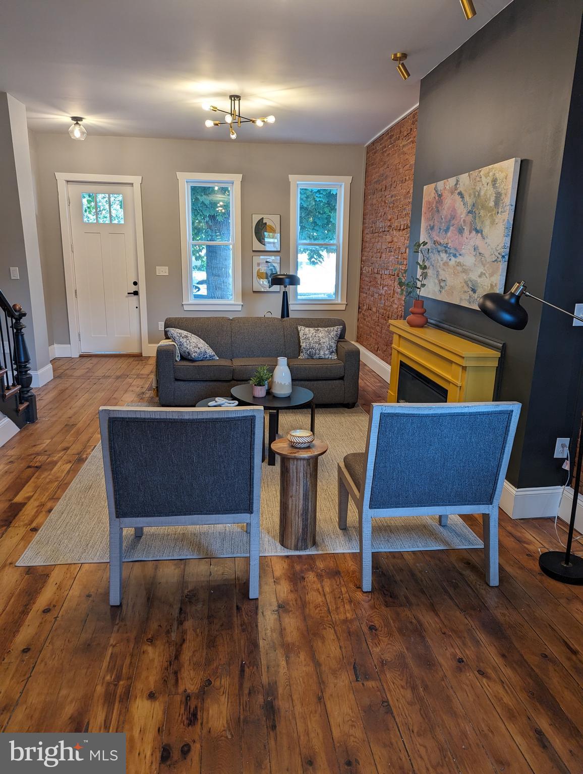 6TH WARD - Residential Lease