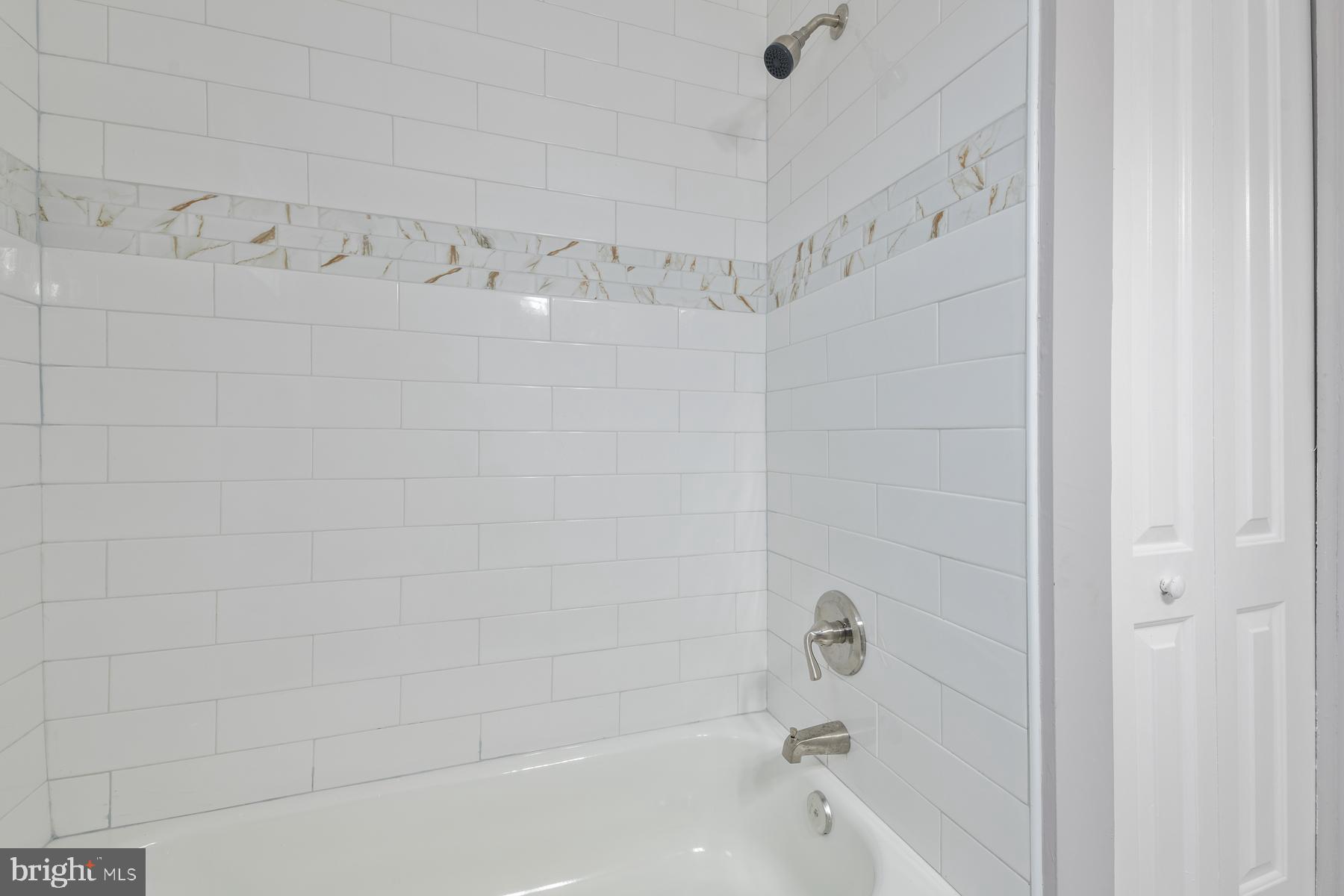 WINDSOR  MILL - Residential