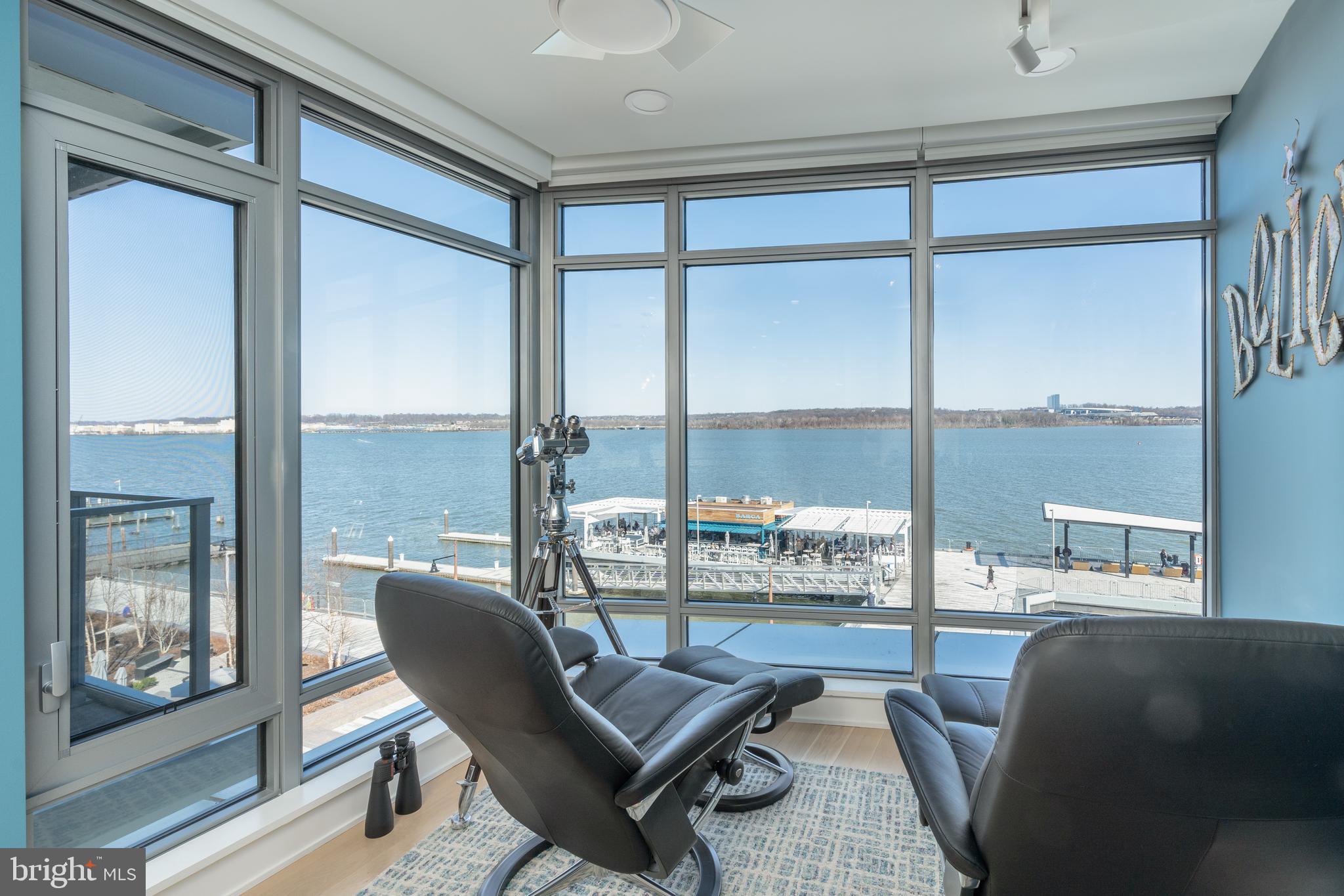 ROBINSON LANDING - Residential