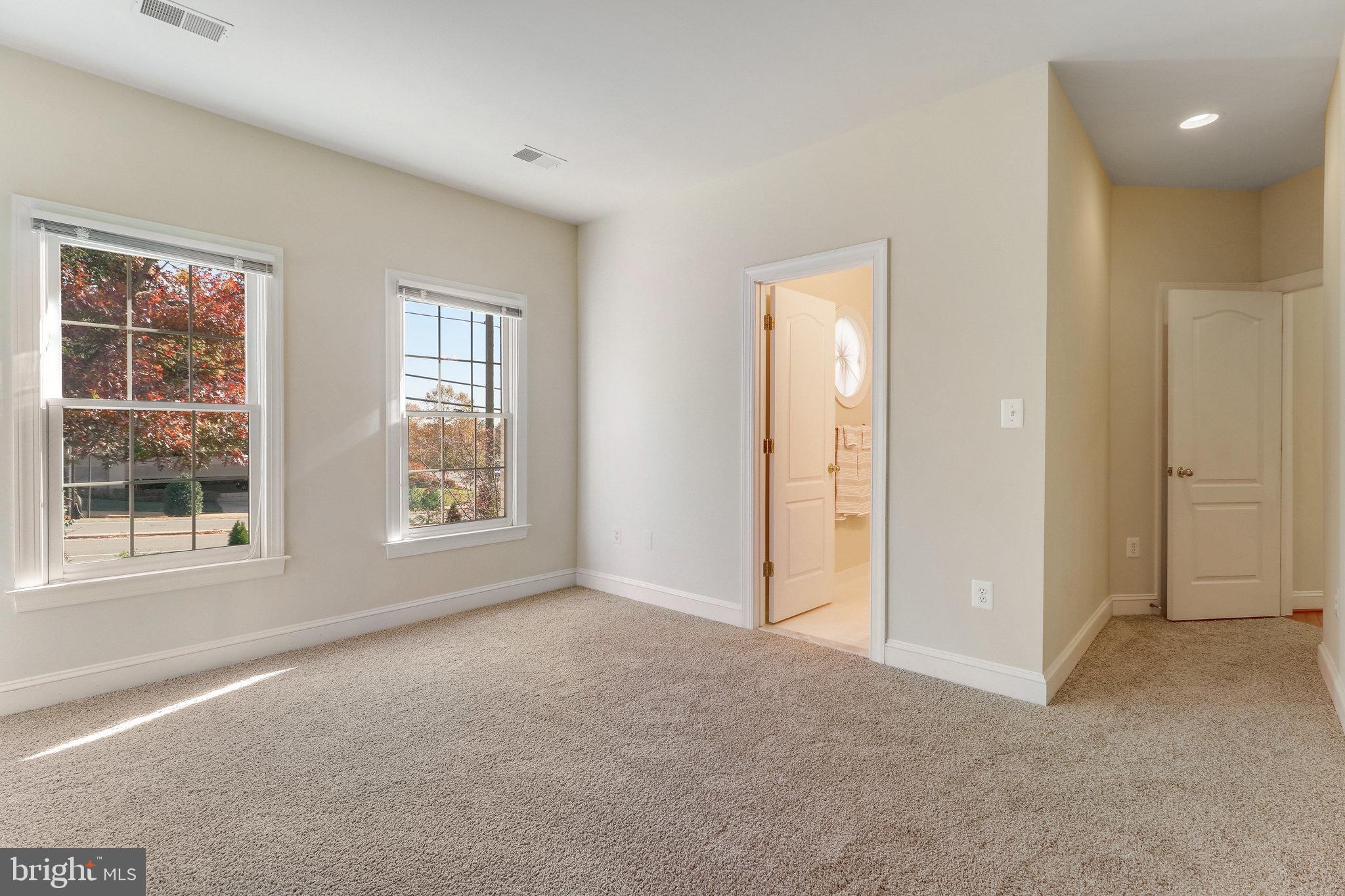 WAKEFIELD FOREST - Residential