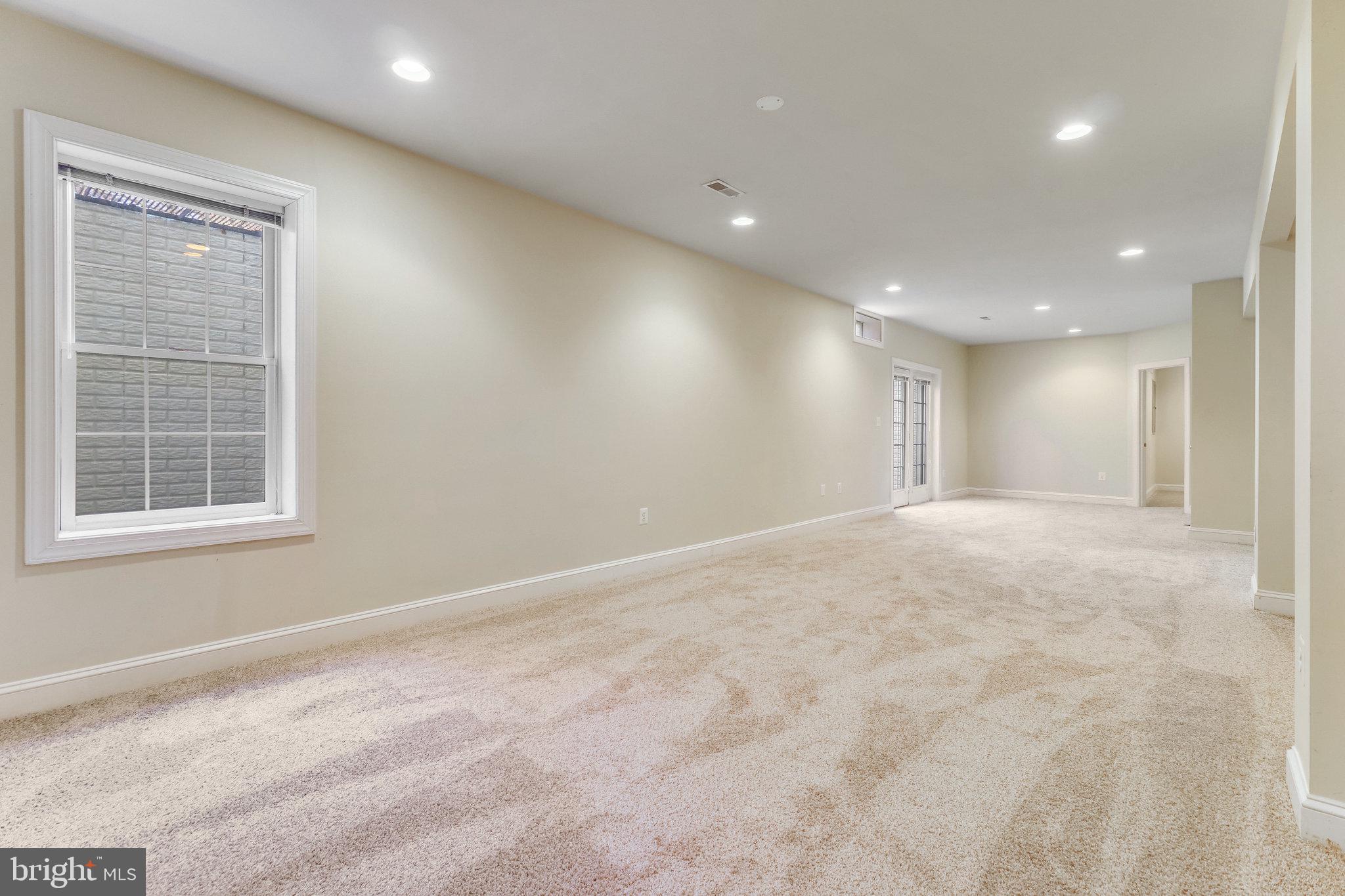 WAKEFIELD FOREST - Residential