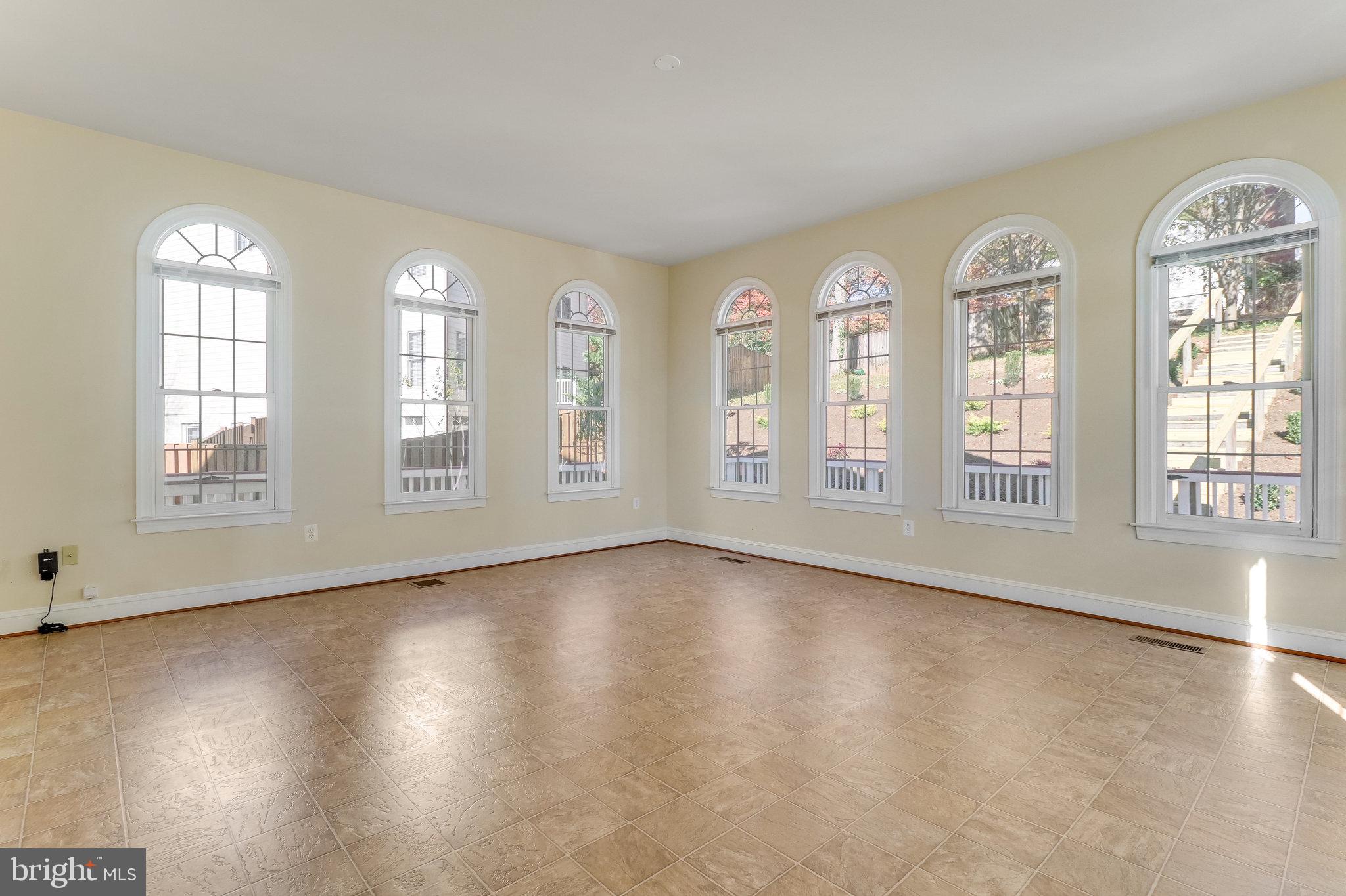 WAKEFIELD FOREST - Residential