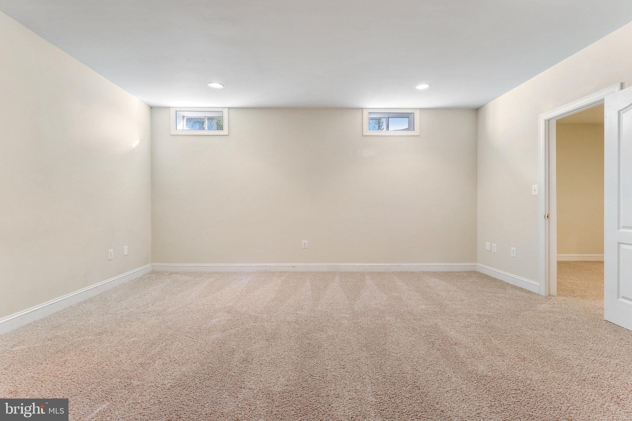 WAKEFIELD FOREST - Residential