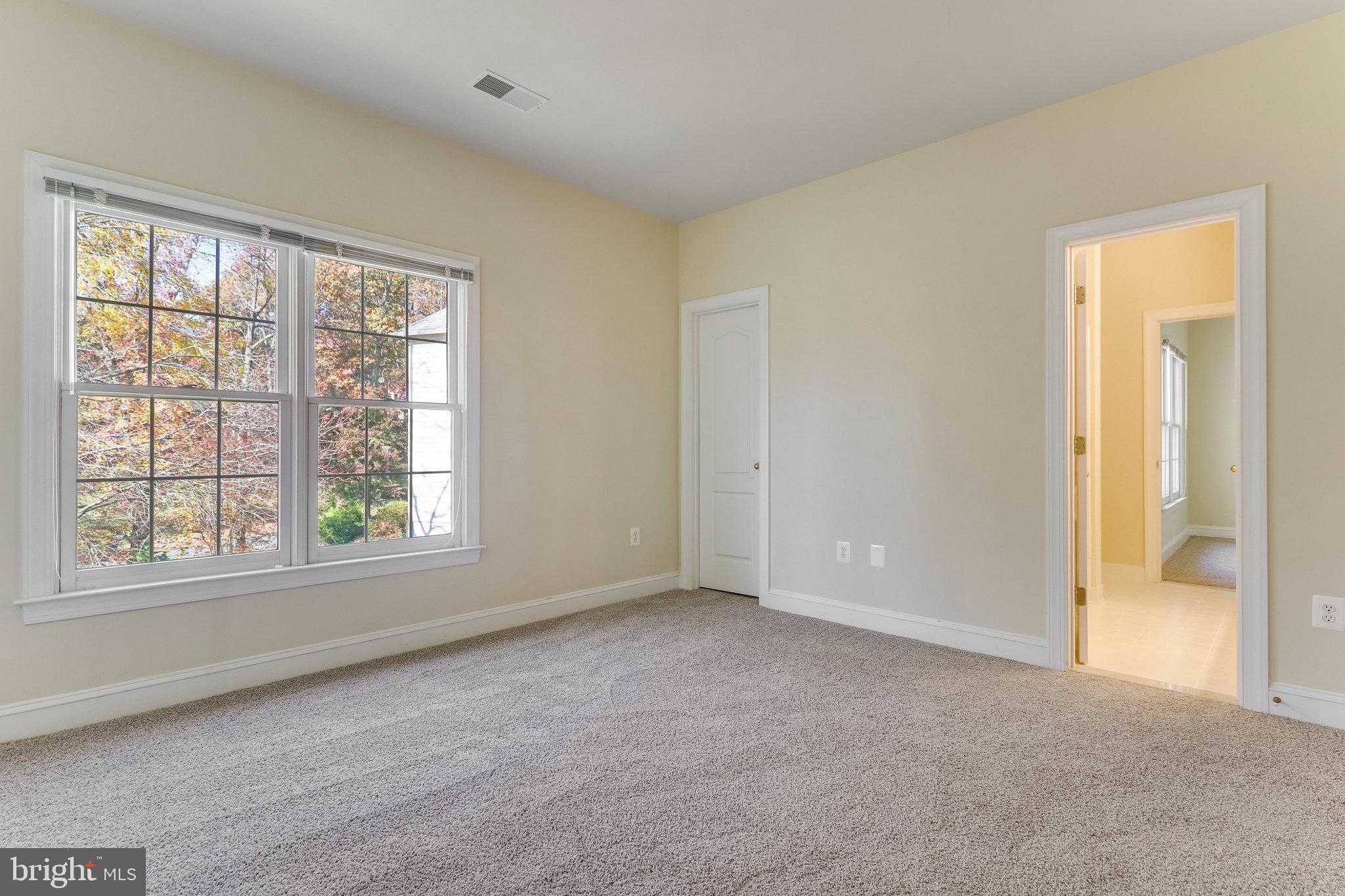 WAKEFIELD FOREST - Residential