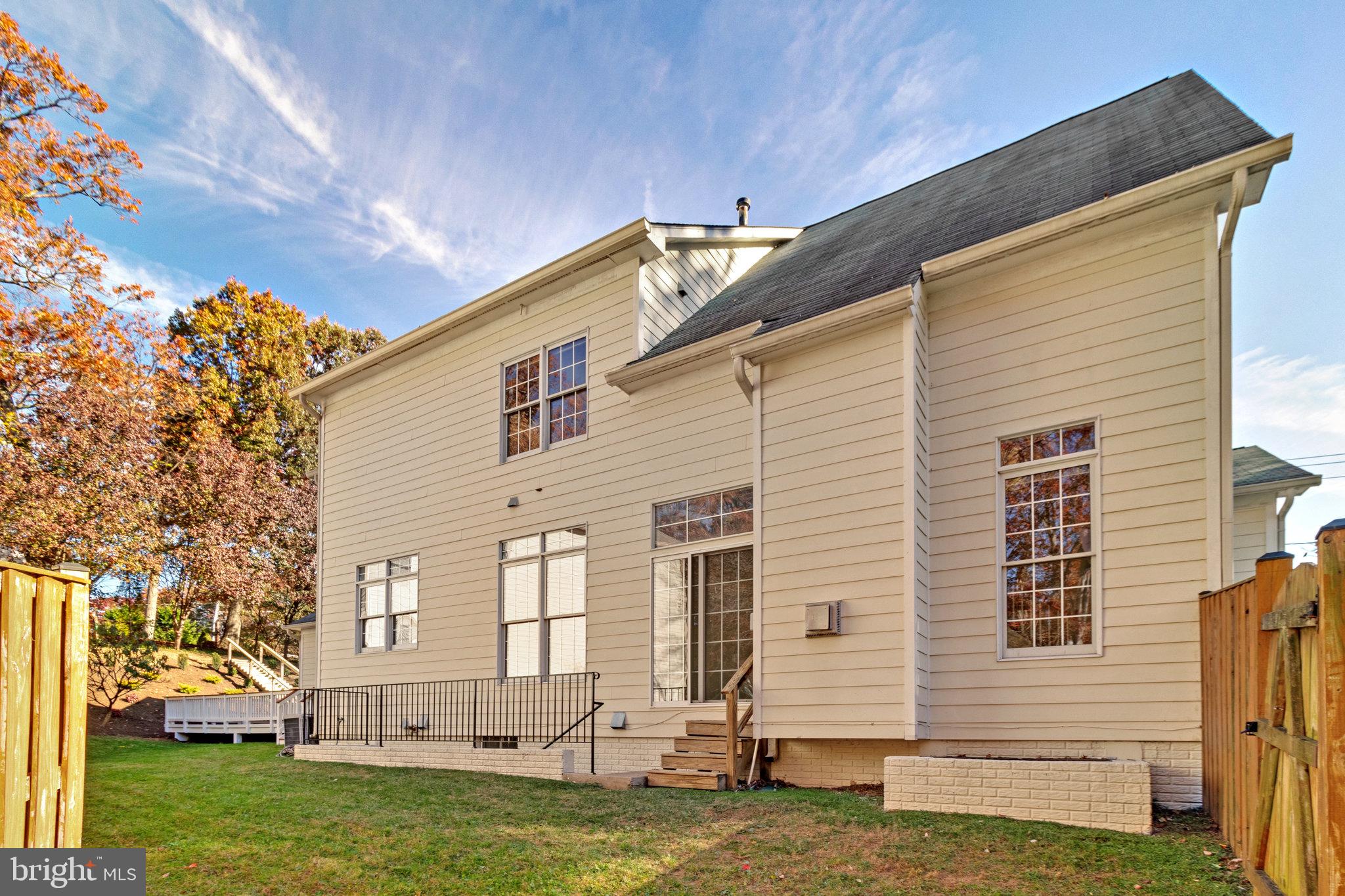 WAKEFIELD FOREST - Residential