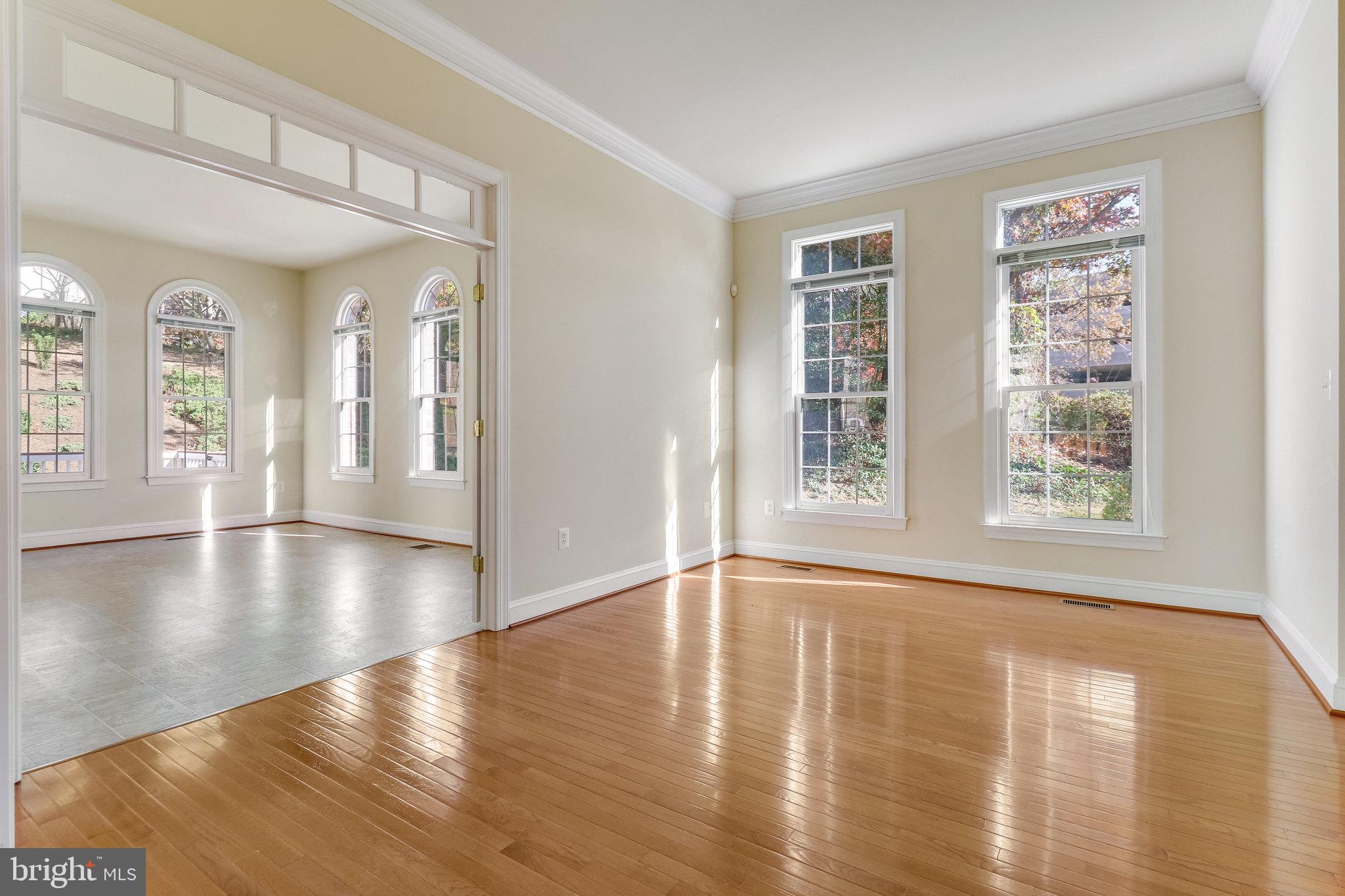 WAKEFIELD FOREST - Residential